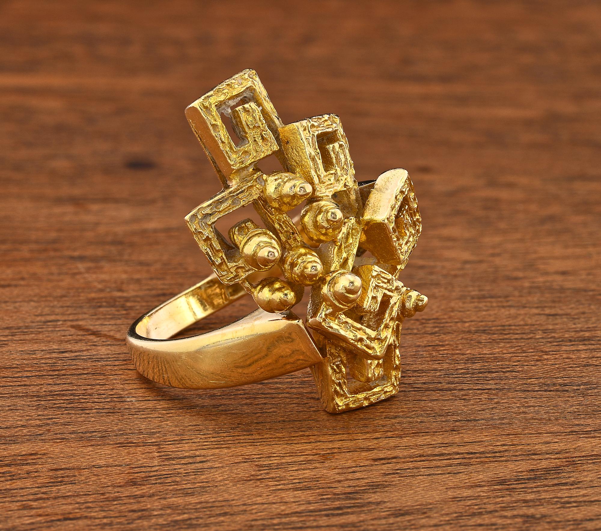 Ilias Lalaounis 1970 Designer  Cocktail Ring 18 Kt In Good Condition For Sale In Napoli, IT