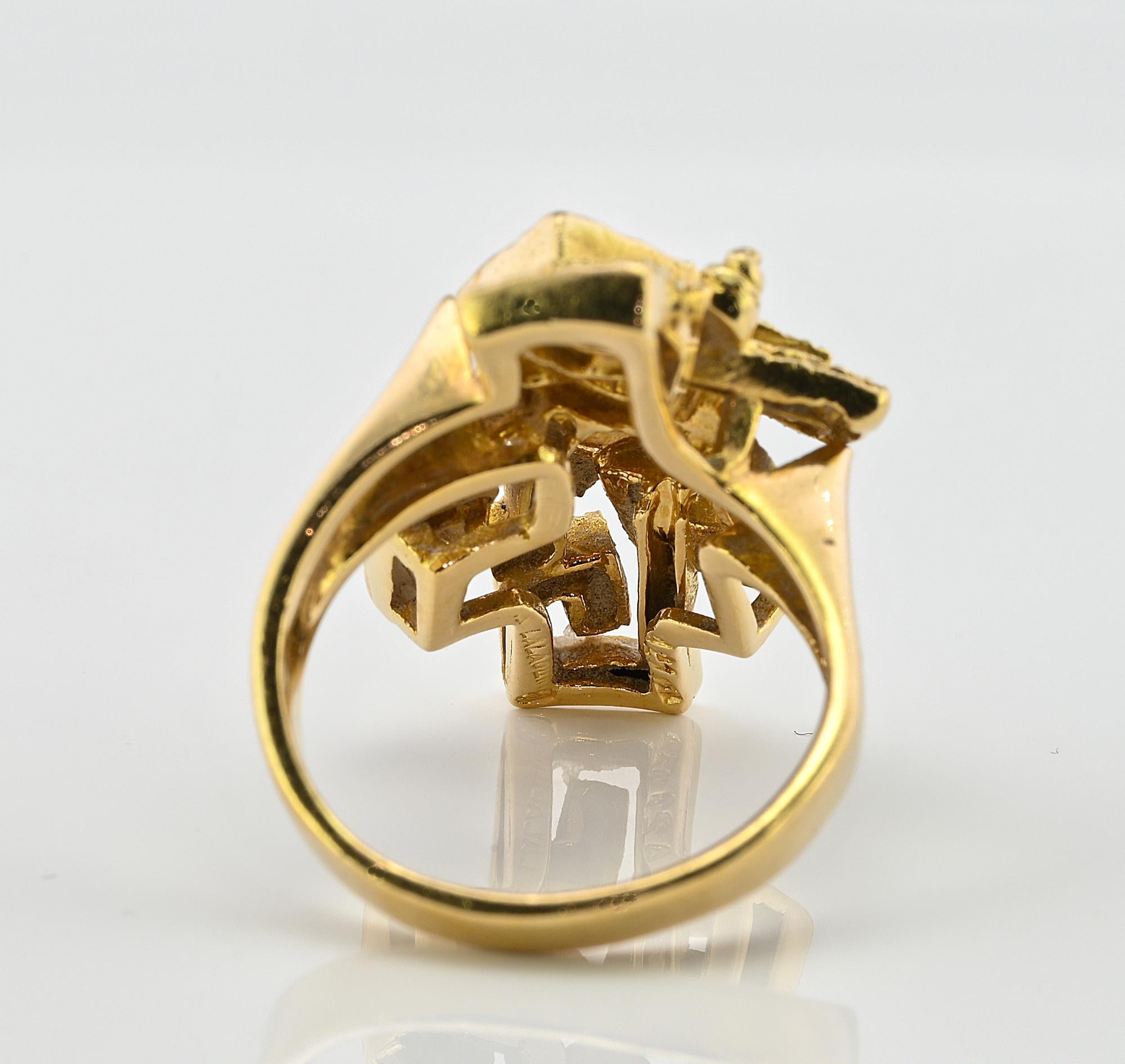 Ilias Lalaounis 1970 Designer  Cocktail Ring 18 Kt For Sale 2