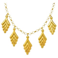 Ilias Lalaounis 1990's Or jaune 18 carats Vintage Foliate Station Necklace