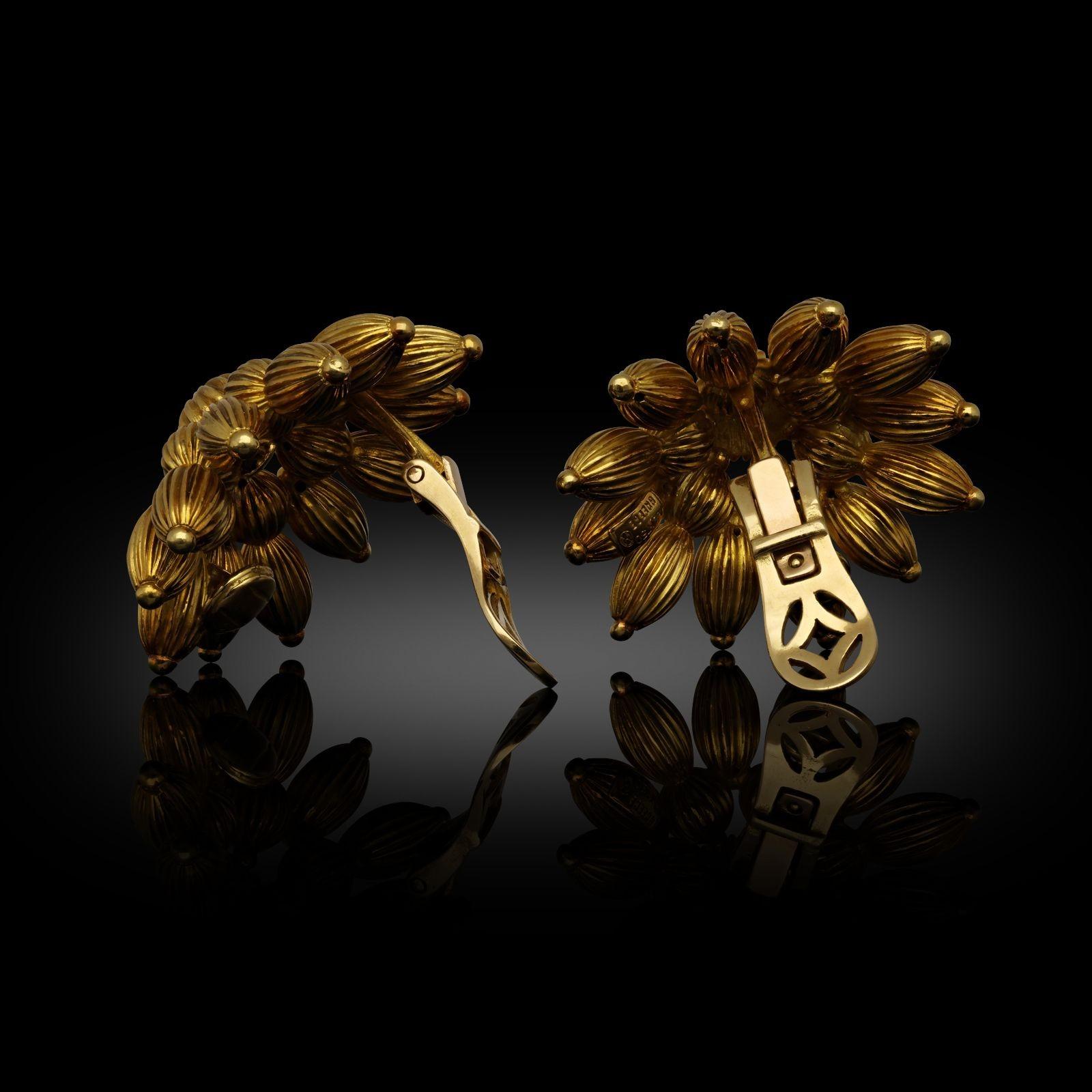 Ilias Lalaounis 'Byzantine' Earrings in 18 Carat Gold, circa 1970s In Good Condition In London, GB
