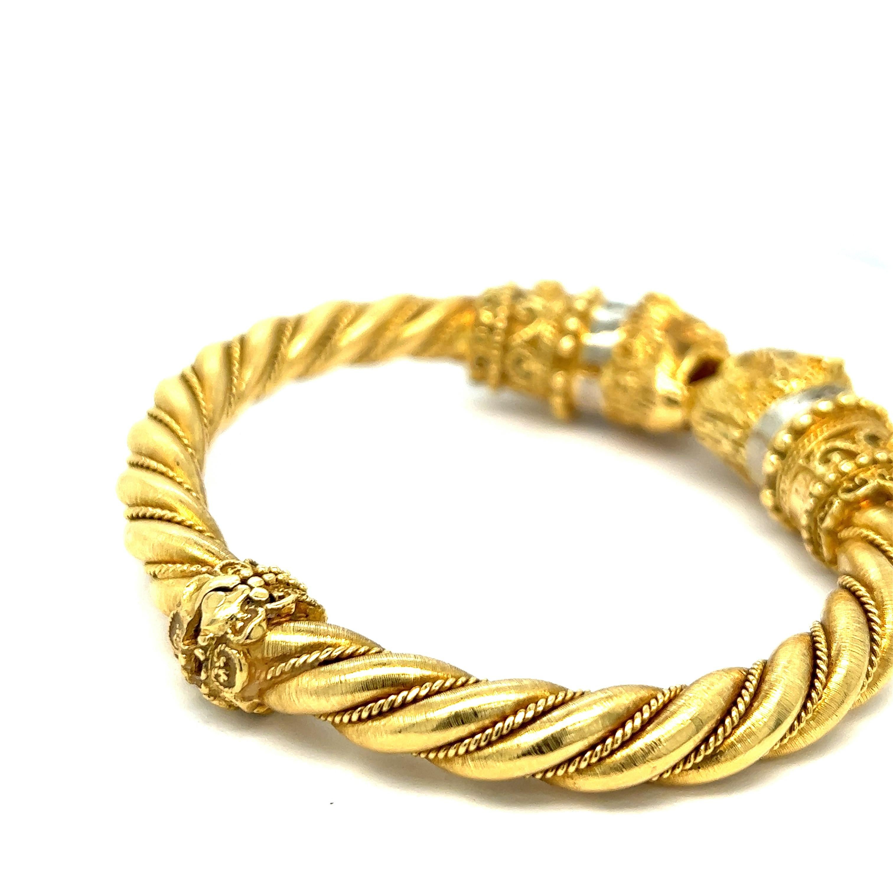 Ilias Lalaounis Chimera Bangle Bracelet In Excellent Condition For Sale In New York, NY