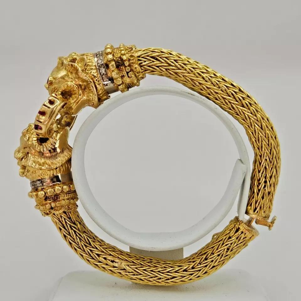 Ilias Lalaounis Chimera Bangle Bracelet in 18ct Yellow Gold, Rubies & Diamonds In Good Condition For Sale In Kenley surrey, GB