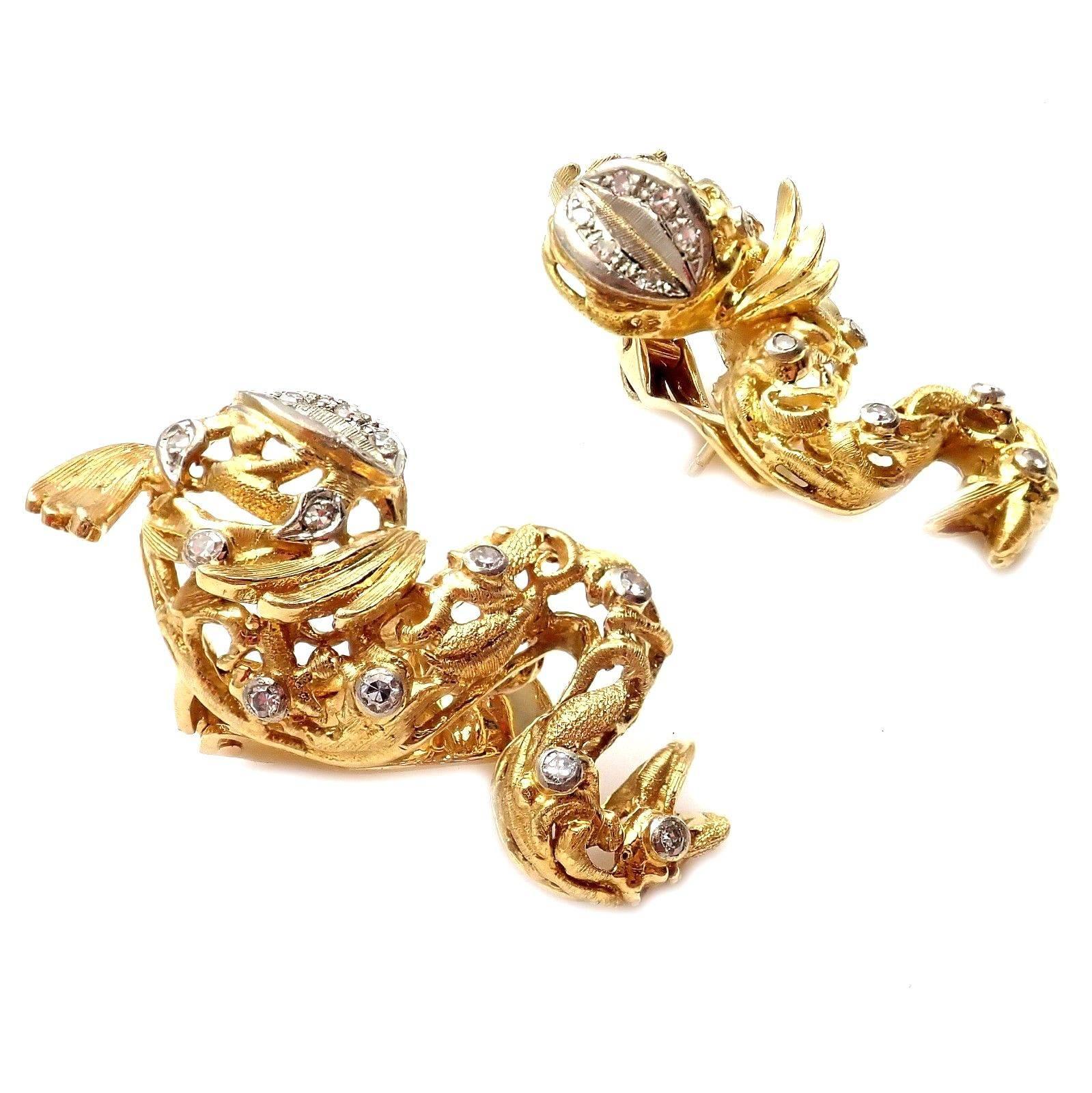  Ilias Lalaounis Greece Fish Diamond Yellow Gold Earrings In New Condition In Holland, PA