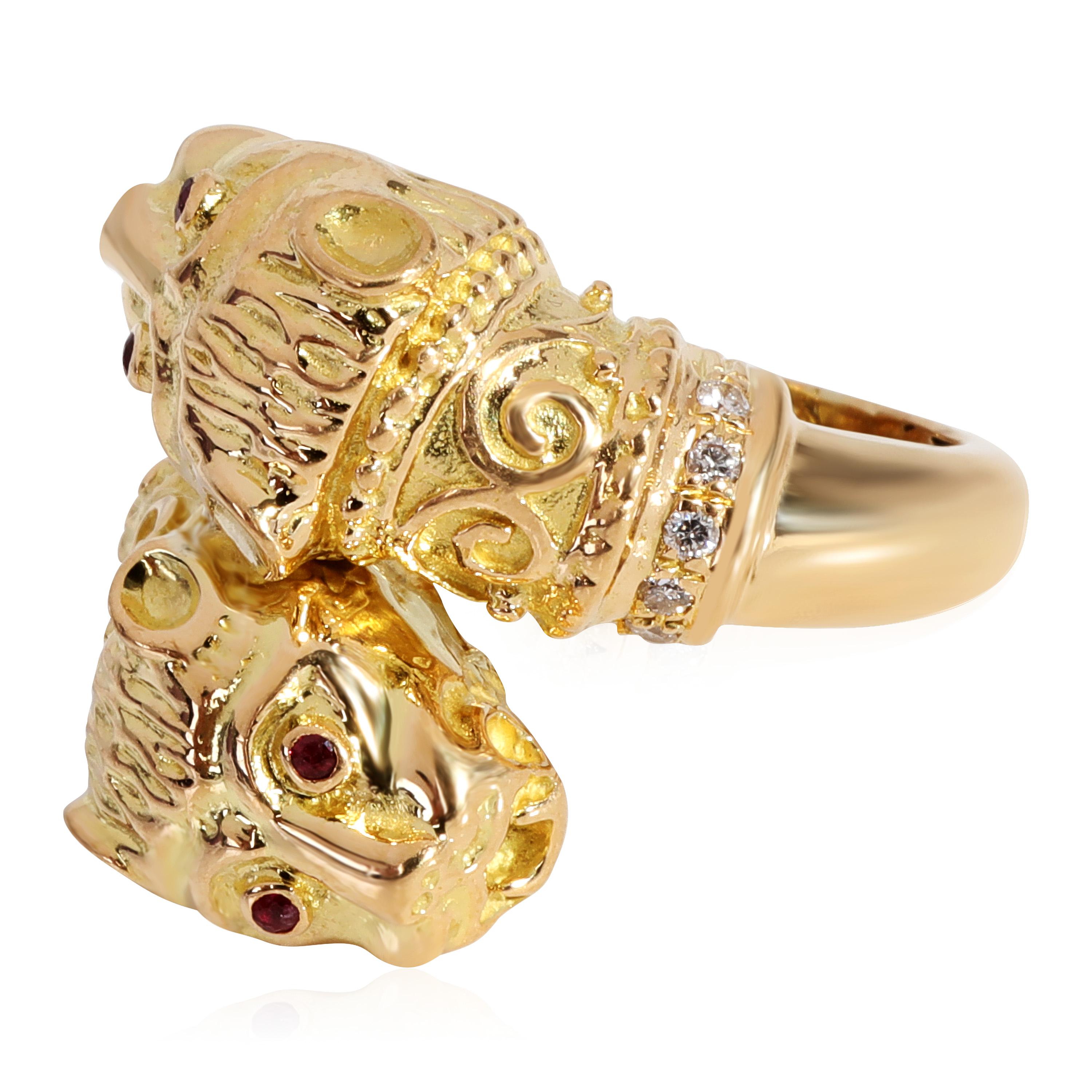 Ilias Lalaounis Bague en or jaune 18 carats avec diamants et rubis 0,08 ct. pt. Excellent état - En vente à New York, NY
