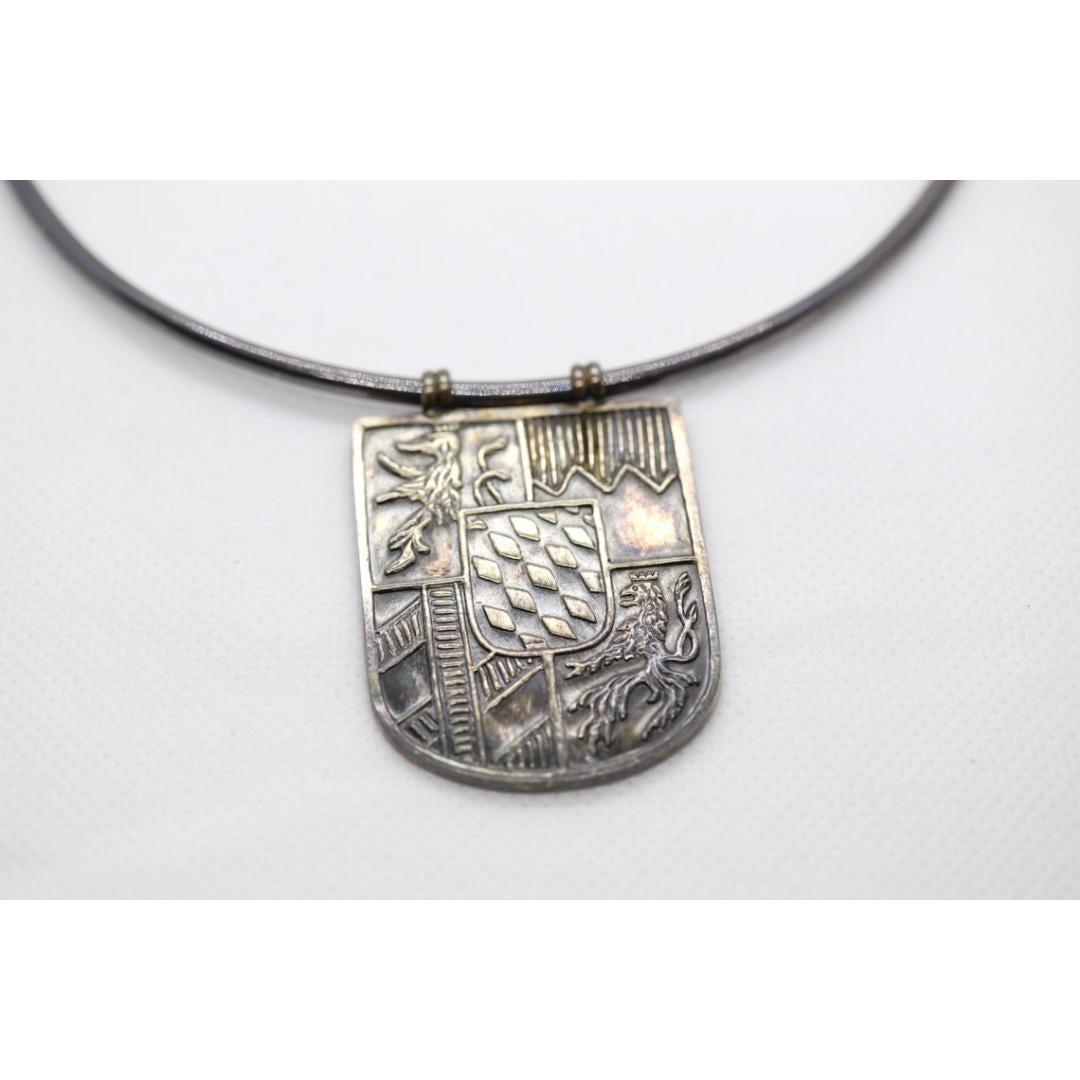 Ilias Lalaounis Sterlingsilber Wappenschild Chocker Halskette Damen im Angebot