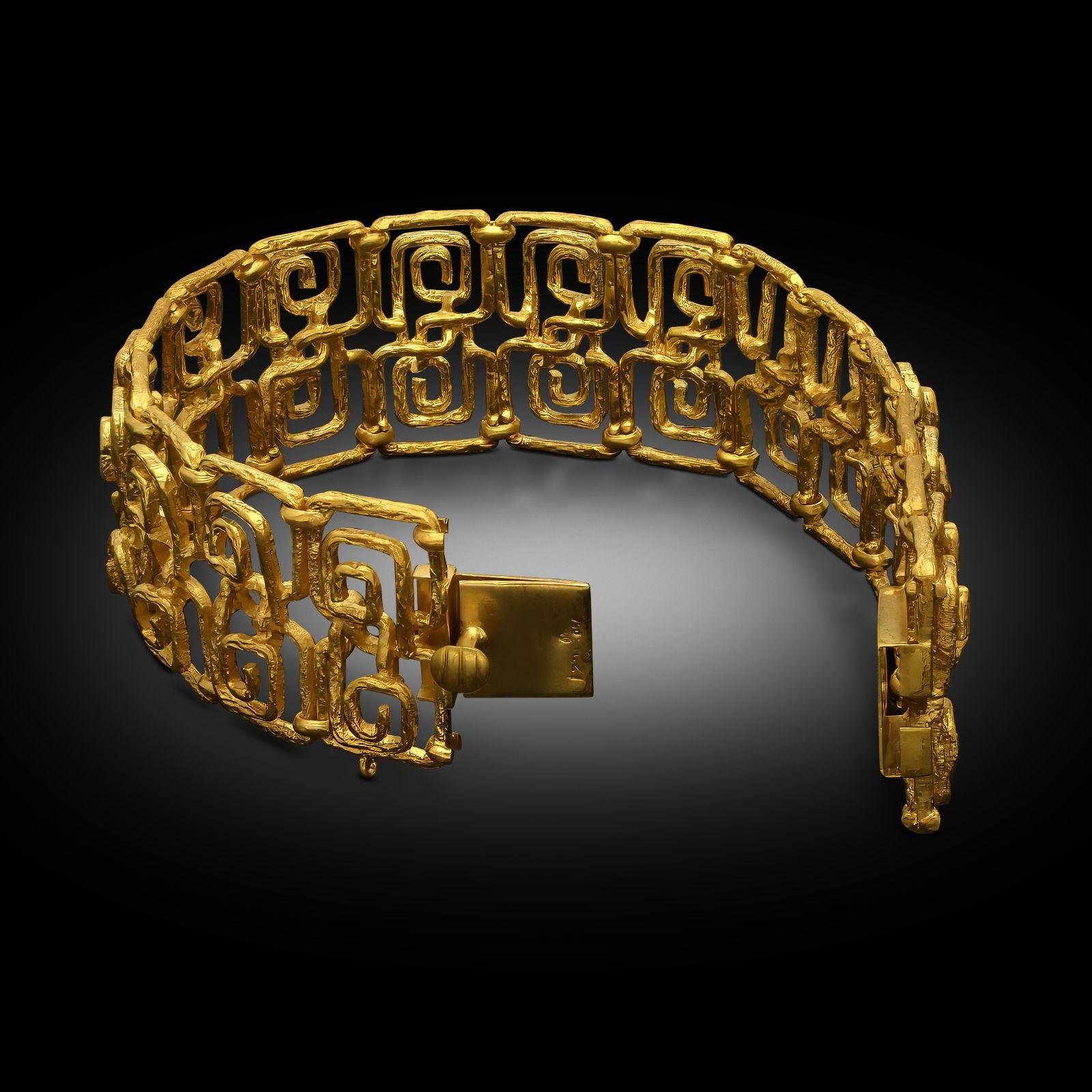 Ilias Lalaounis Vintage 'Neo-Geometric' Bracelet en or jaune 18ct circa 1973 en vente 1