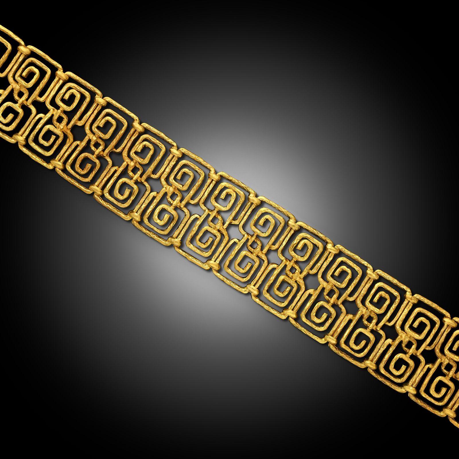Ilias Lalaounis Vintage 'Neo-Geometric' Bracelet en or jaune 18ct circa 1973 en vente 2