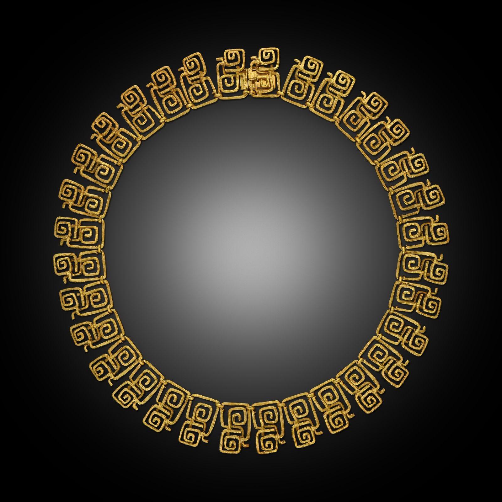 Ilias Lalaounis Vintage 'Neo-Geometric' Necklace in 18ct Yellow Gold circa 1973 Bon état - En vente à London, GB