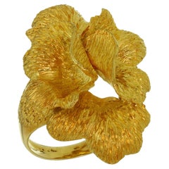 Ilias Lalaounis Großer Blumenring aus Gelbgold