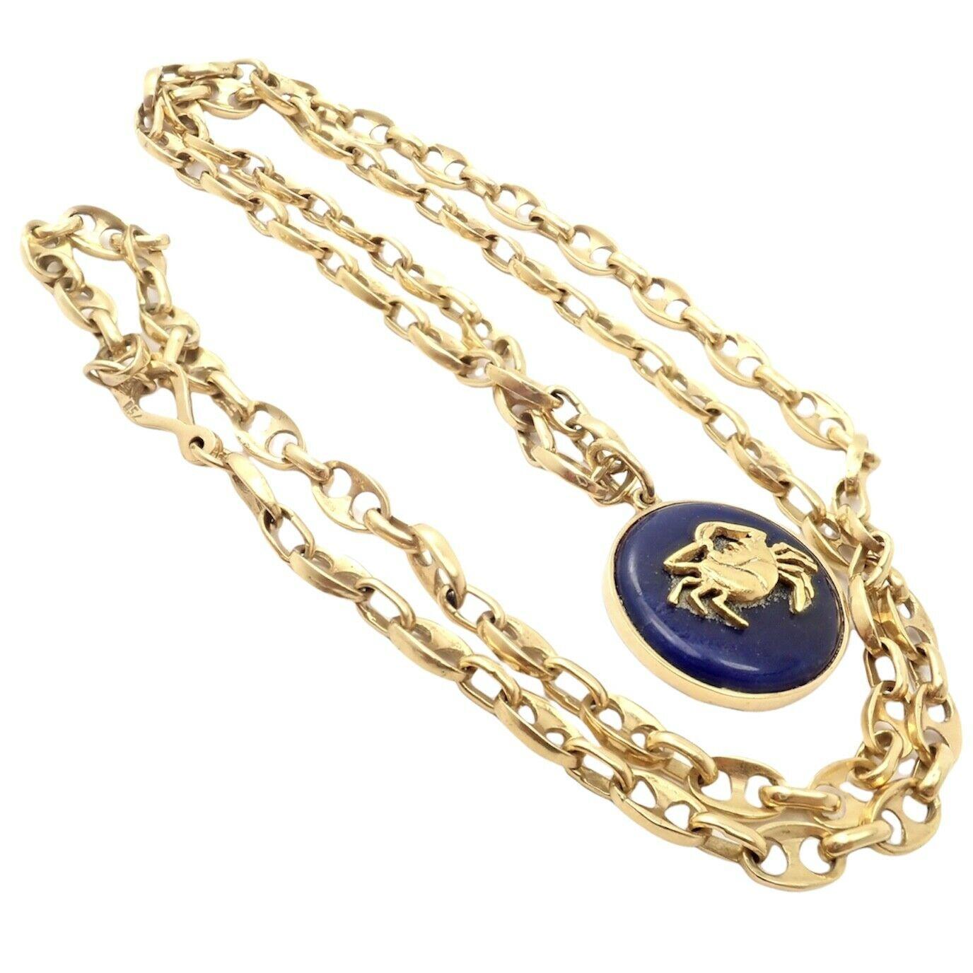18k Yellow Gold Lapis Pendant Chain Necklace By Illias Lalaounis Greece.
With Lapis Lazuli Size: 20.5mm
Details: 
Chain Length: 27.5