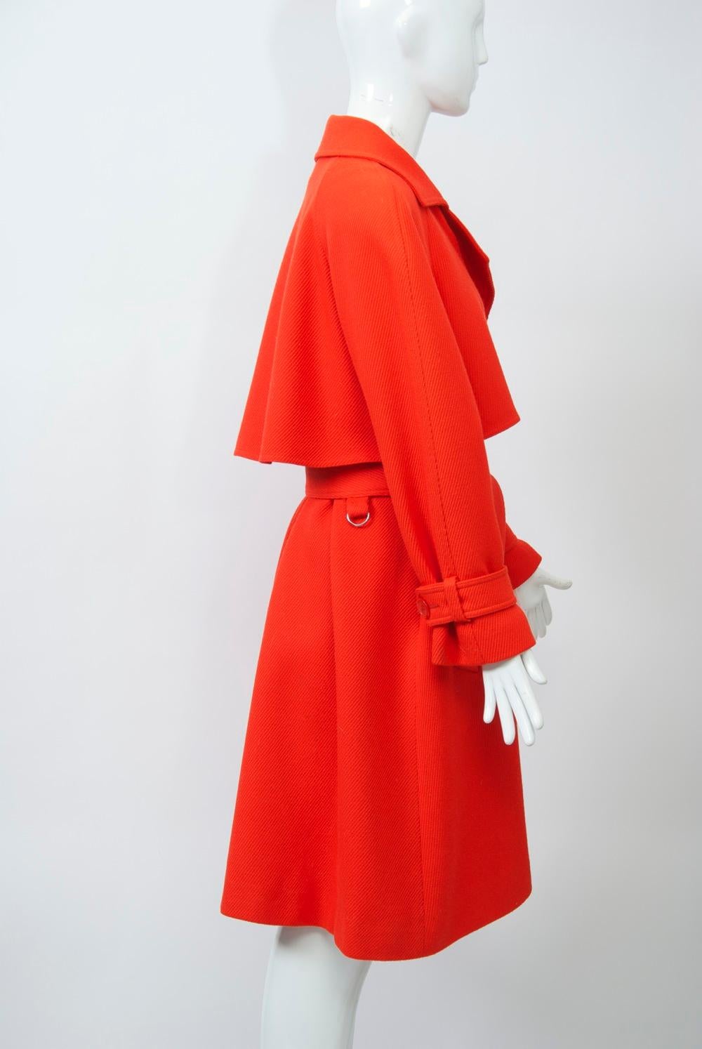 Ilie Wacs Red Trench-style Coat In Excellent Condition In Alford, MA