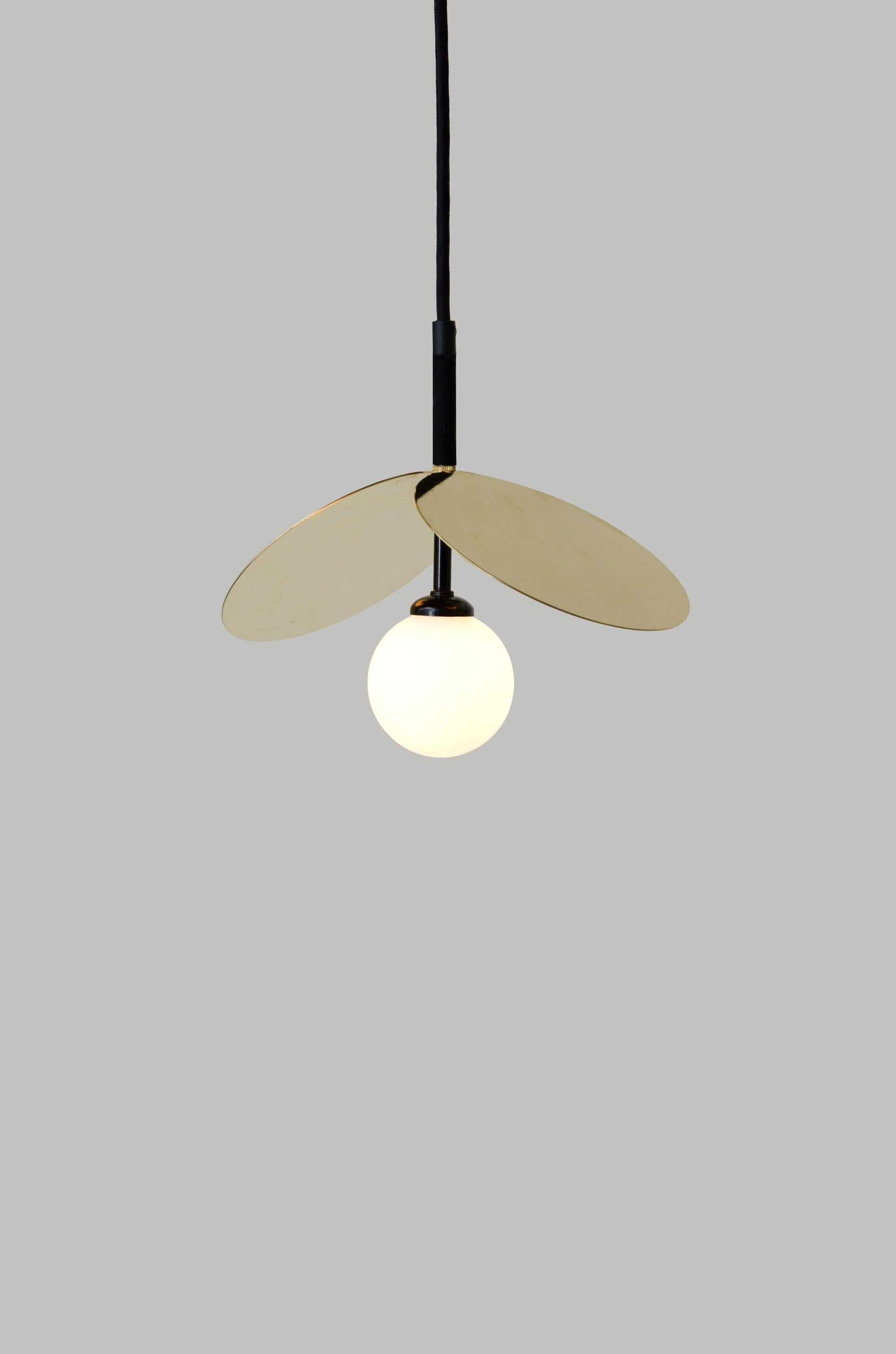 Lámpara colgante Ilios de Atelier Areti Posmoderno en venta