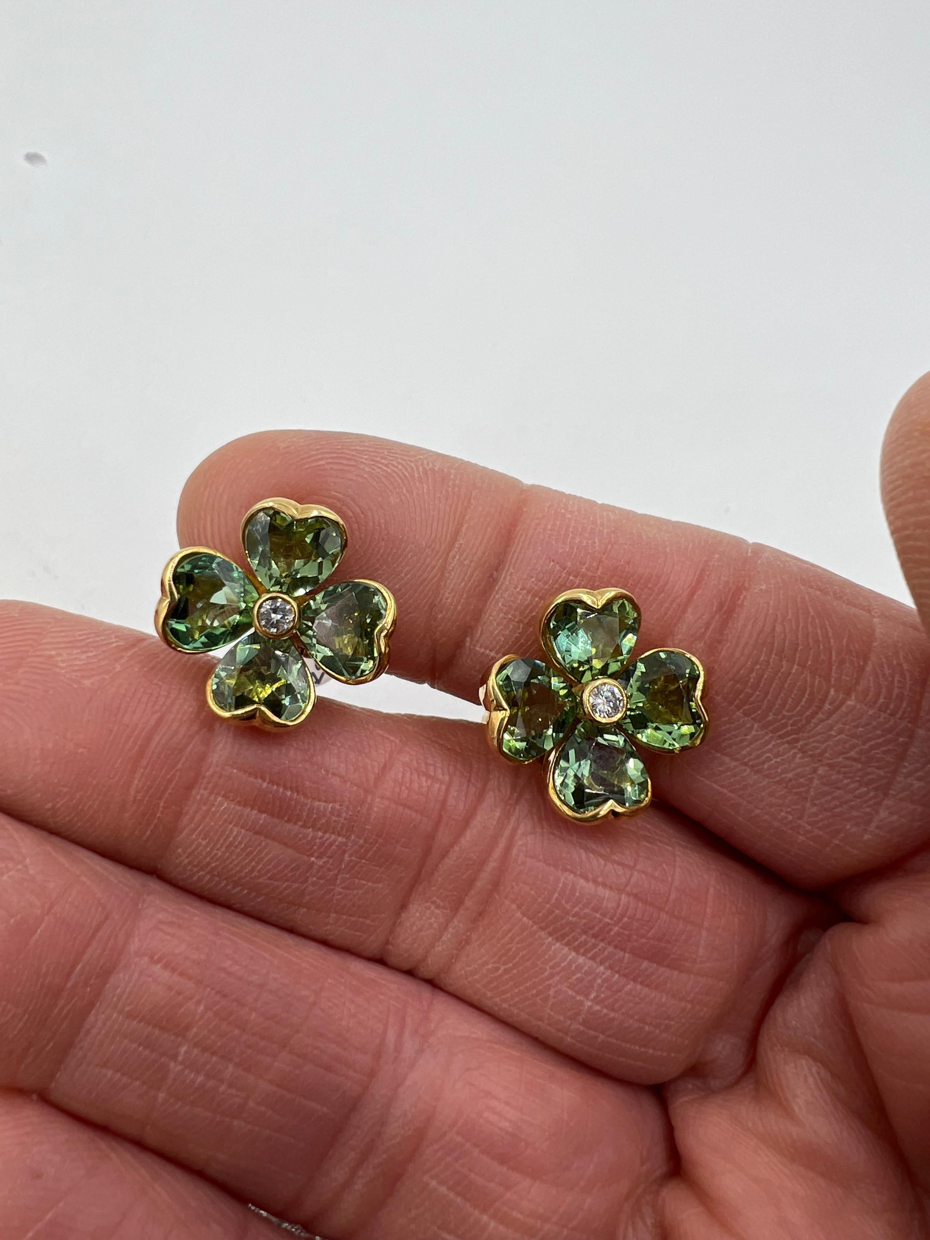 Women's Illario Green Tourmaline Diamond Four Leaf Clover Clip On Earrings