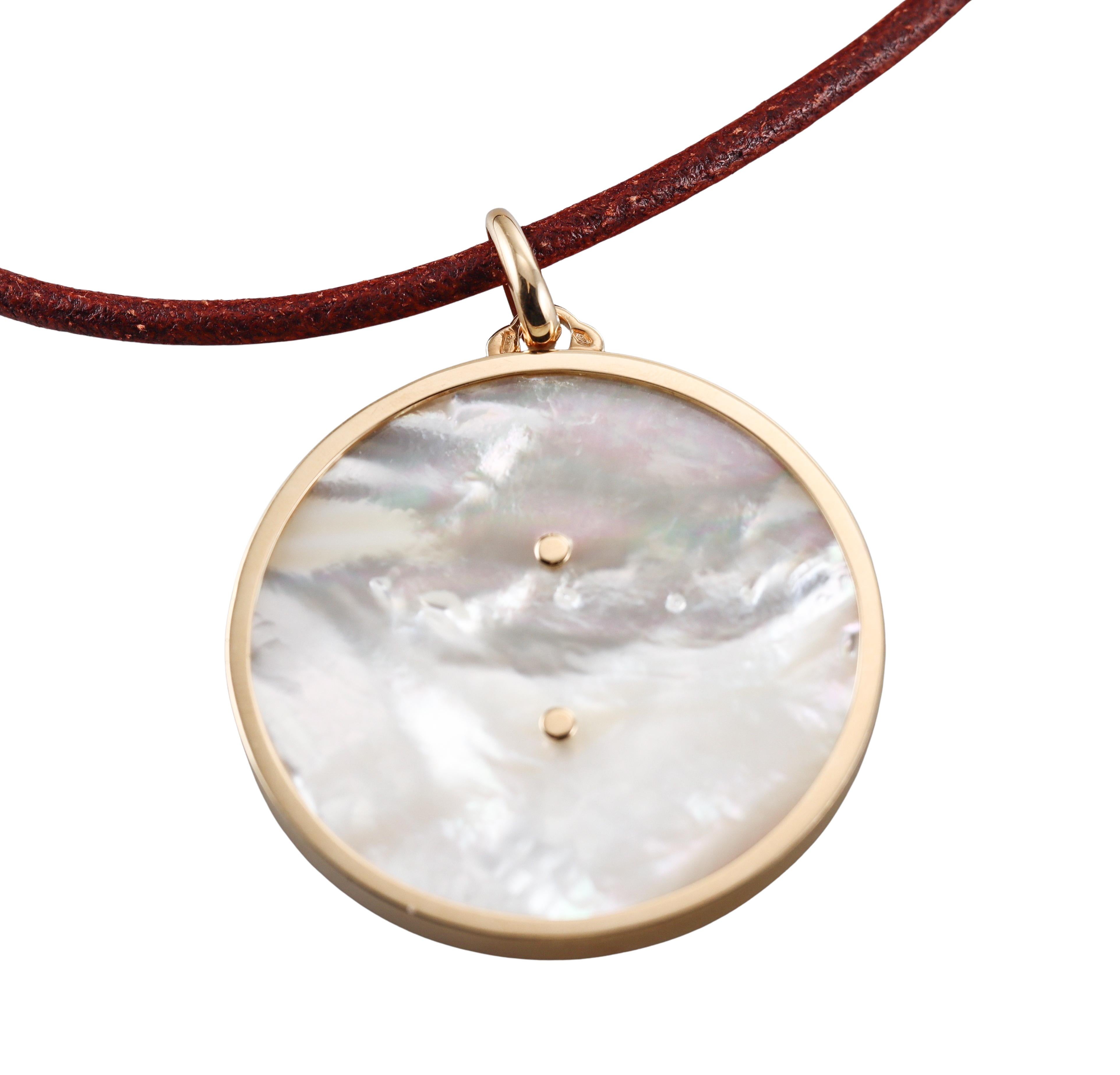 Illario Mother of Pearl Yellow Gold Gemini Zodiac Sign Pendant Leather Necklace In Excellent Condition For Sale In New York, NY