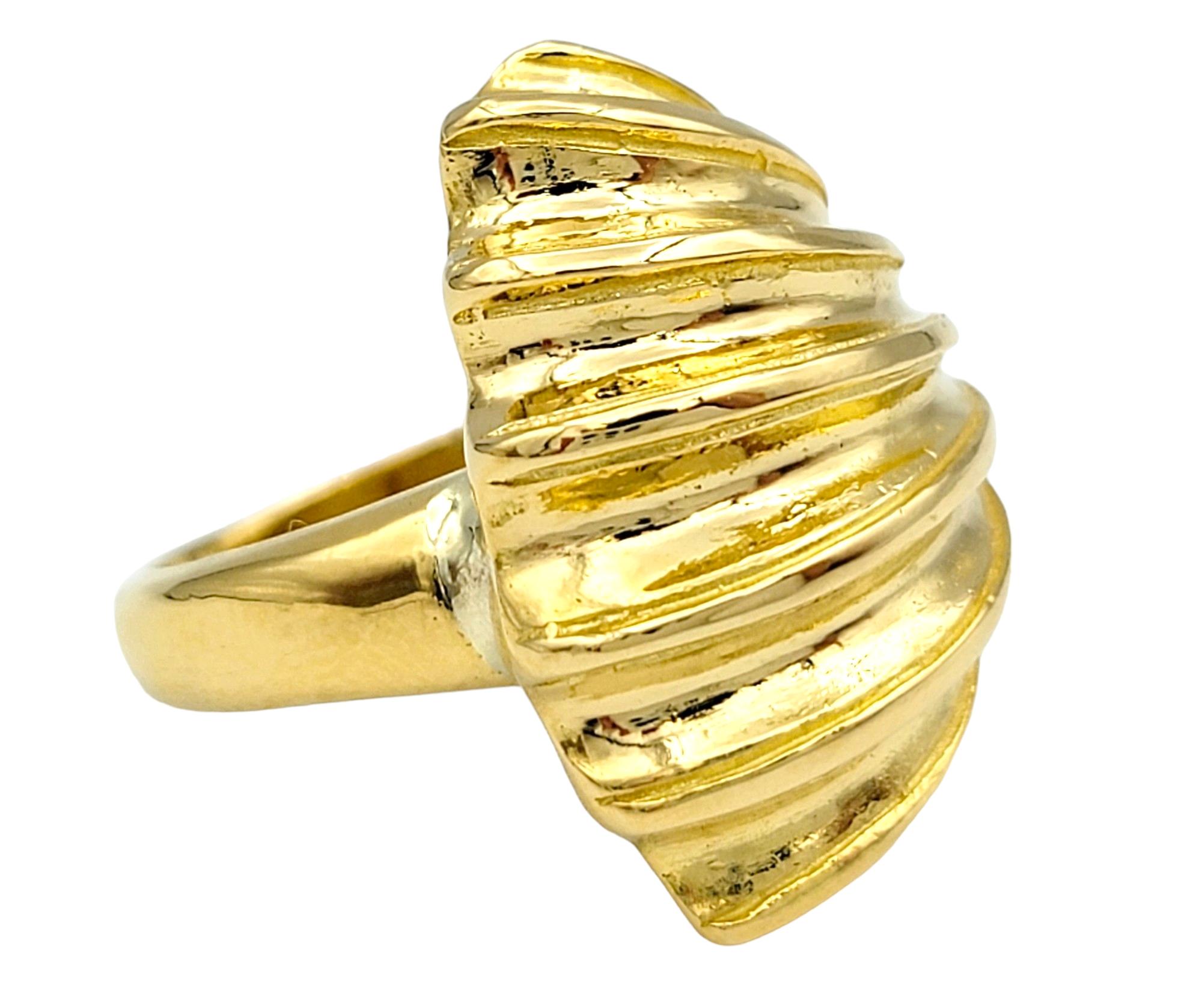 Contemporary Illias Lalaounis Ridged Shell Design Wrap Cocktail Ring in 22 Karat Yellow Gold For Sale