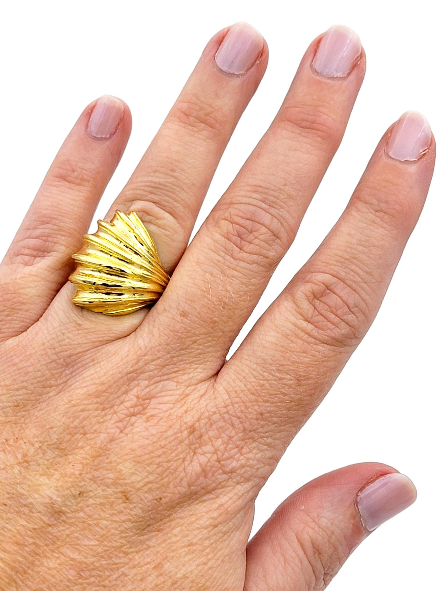 Illias Lalaounis Ridged Shell Design Wrap Cocktail Ring in 22 Karat Yellow Gold For Sale 2