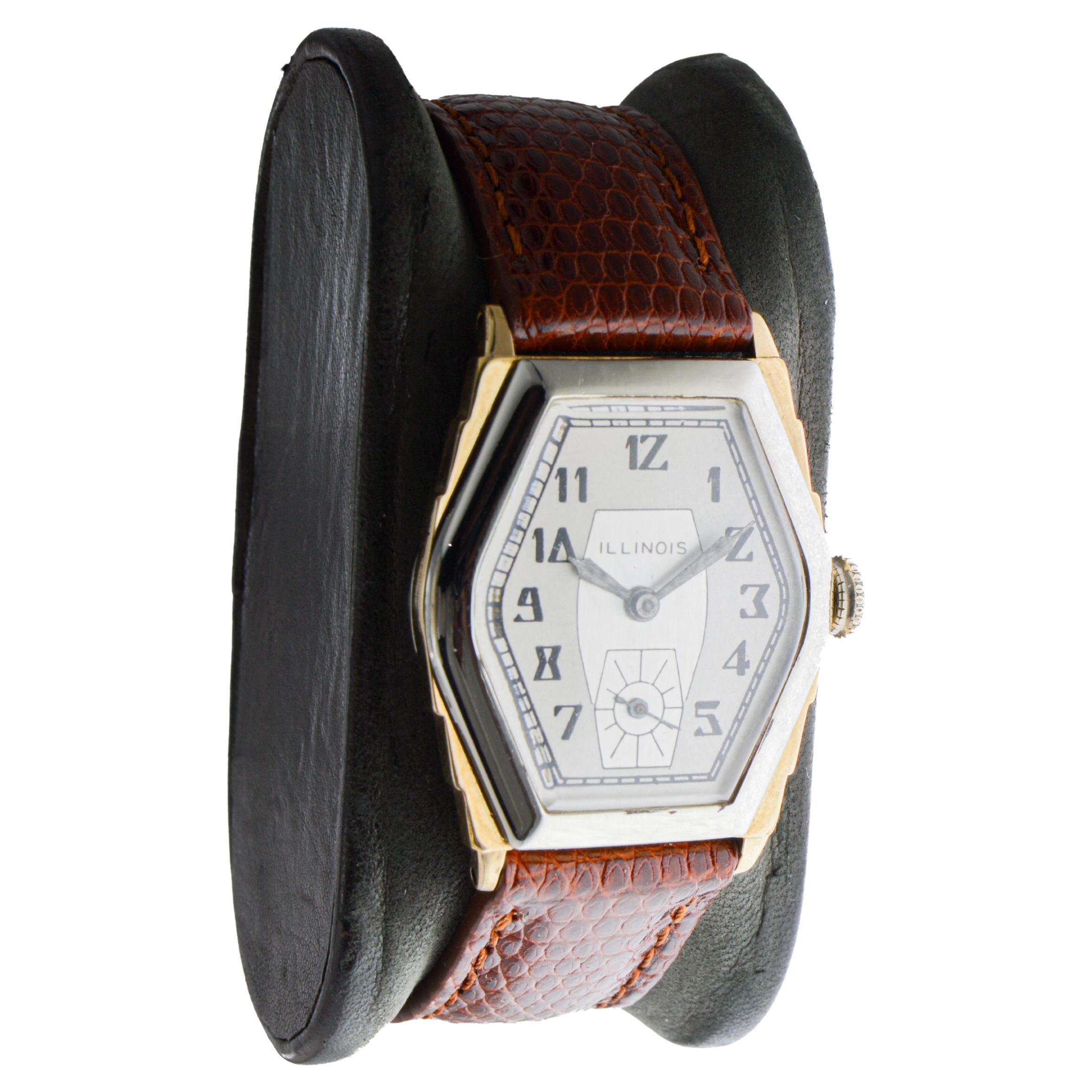 Reloj Art Déco Illinois bicolor circa 1931 con correa original de época Art Decó en venta