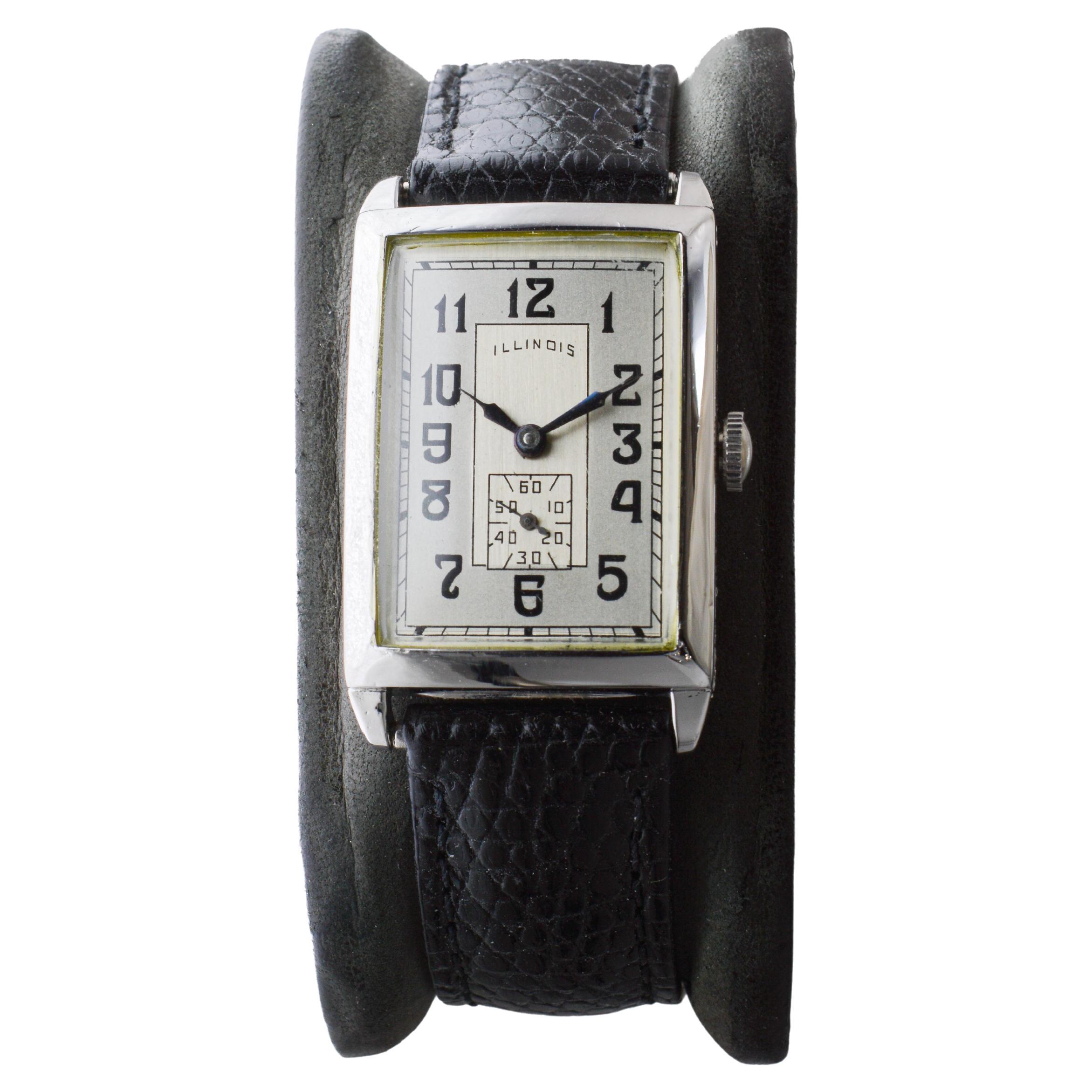 Women's or Men's Illinois White Gold-Filled Art Deco Watch circa 1930's For Sale