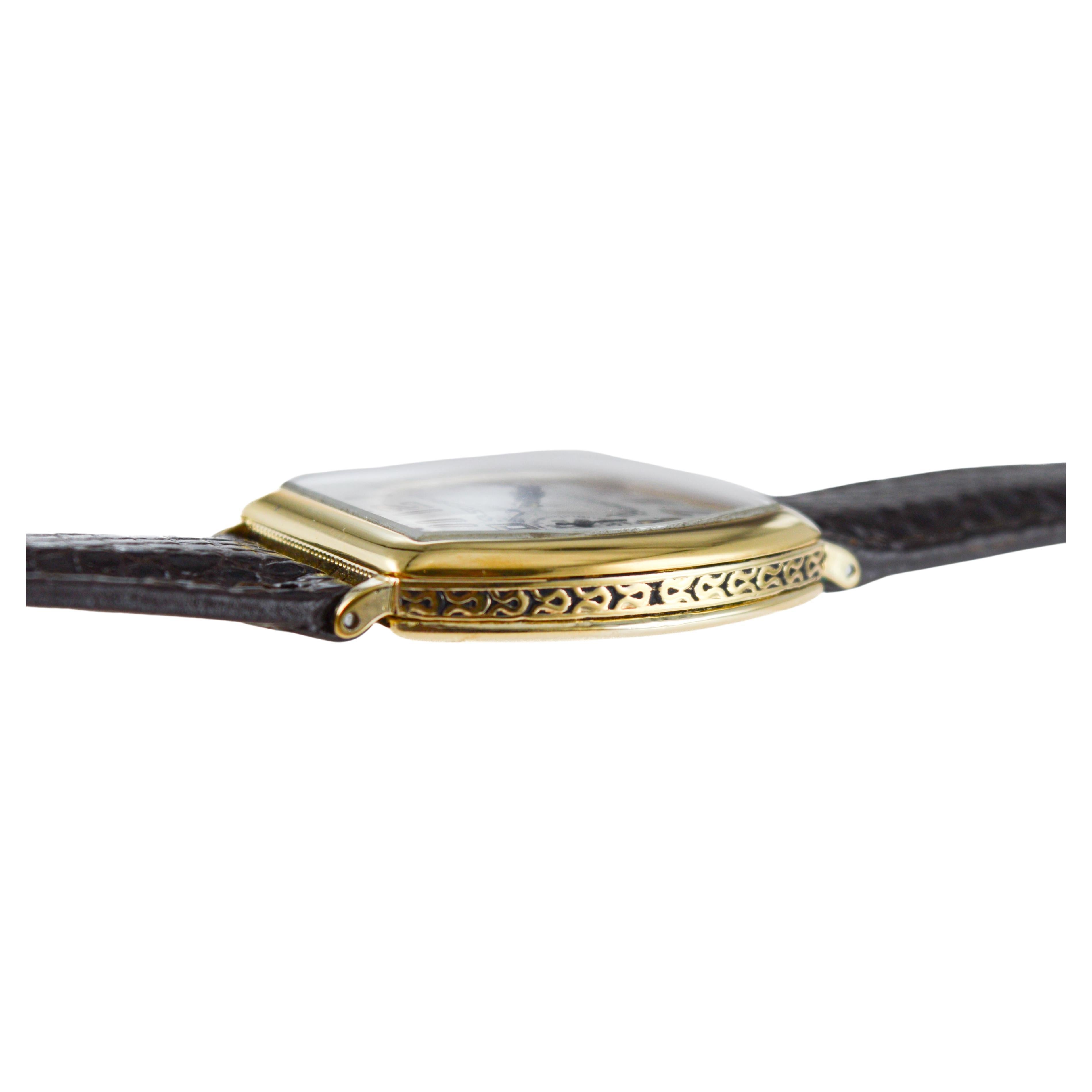 Illinois Yellow Gold Filled Art Deco Tonneau Shaped Watch from 1920 10