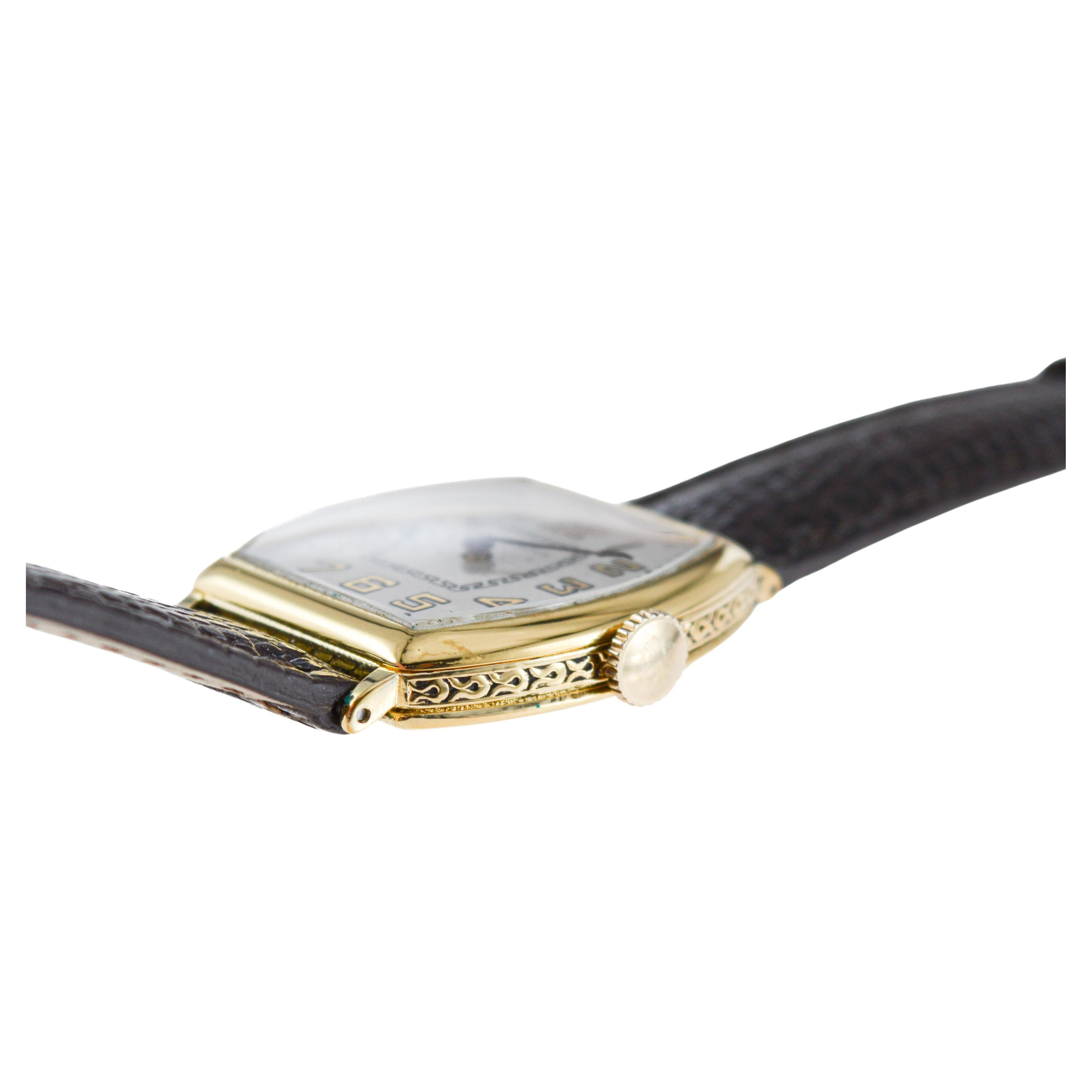 Illinois Yellow Gold Filled Art Deco Tonneau Shaped Watch from 1920 11