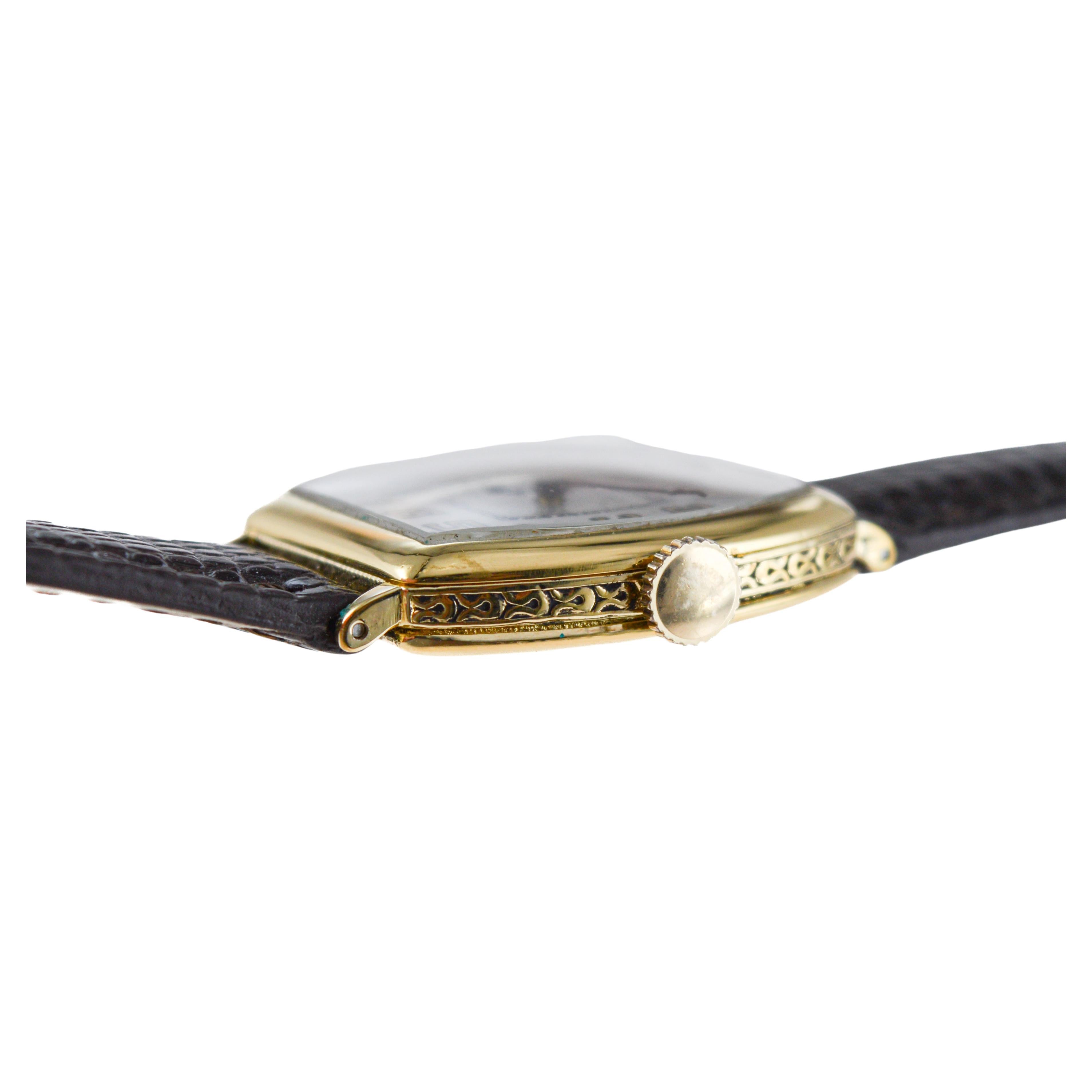 Illinois Yellow Gold Filled Art Deco Tonneau Shaped Watch from 1920 12