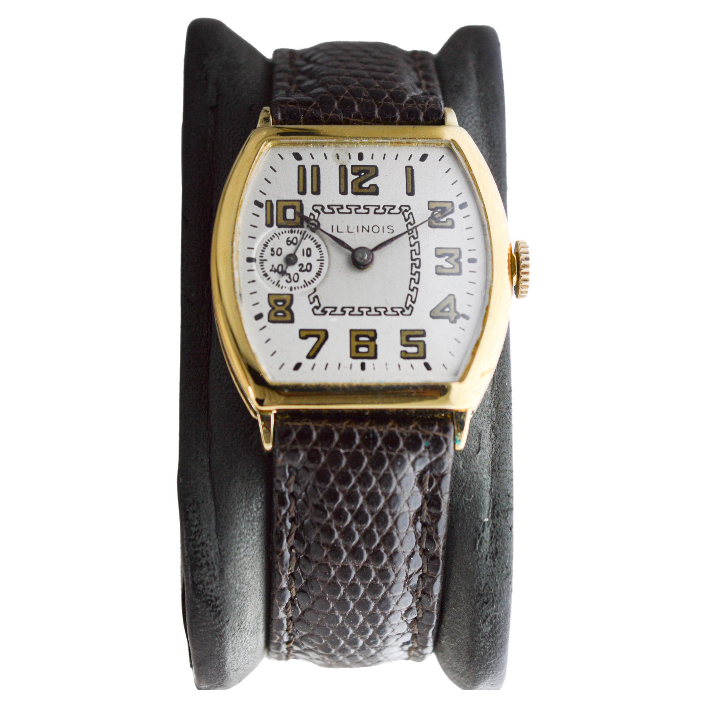 Illinois Yellow Gold Filled Art Deco Tonneau Shaped Watch from 1920 4