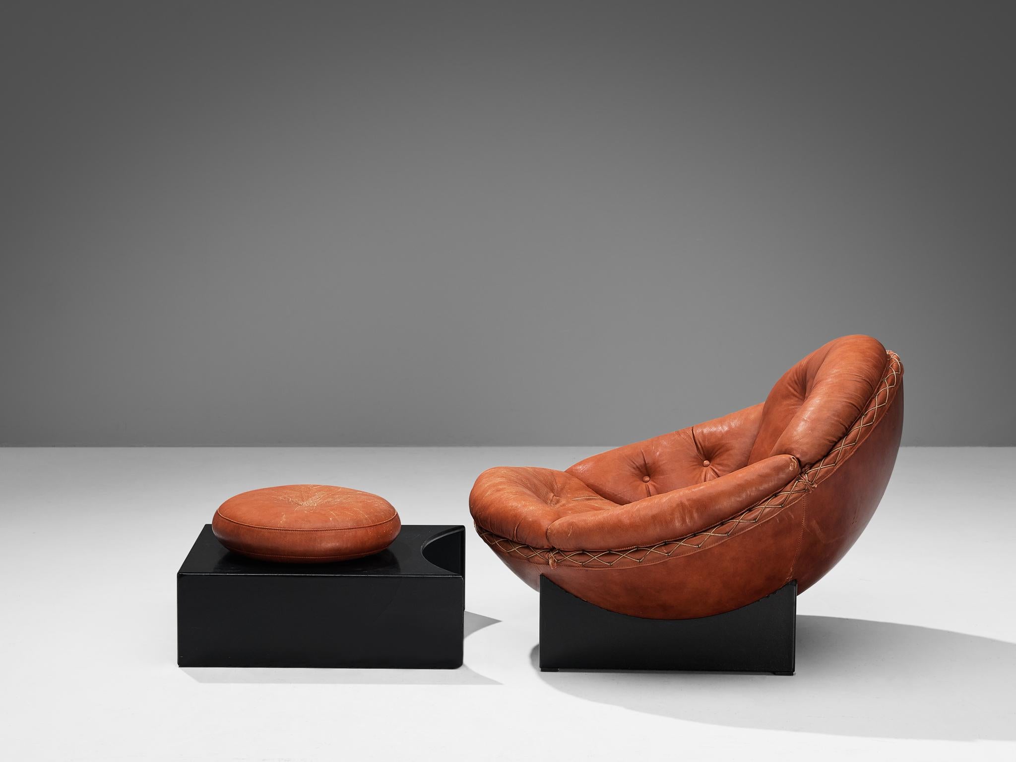Scandinavian Modern Illum Wikkelsø 'Apollo' Lounge Chair and Ottoman in Leather  For Sale