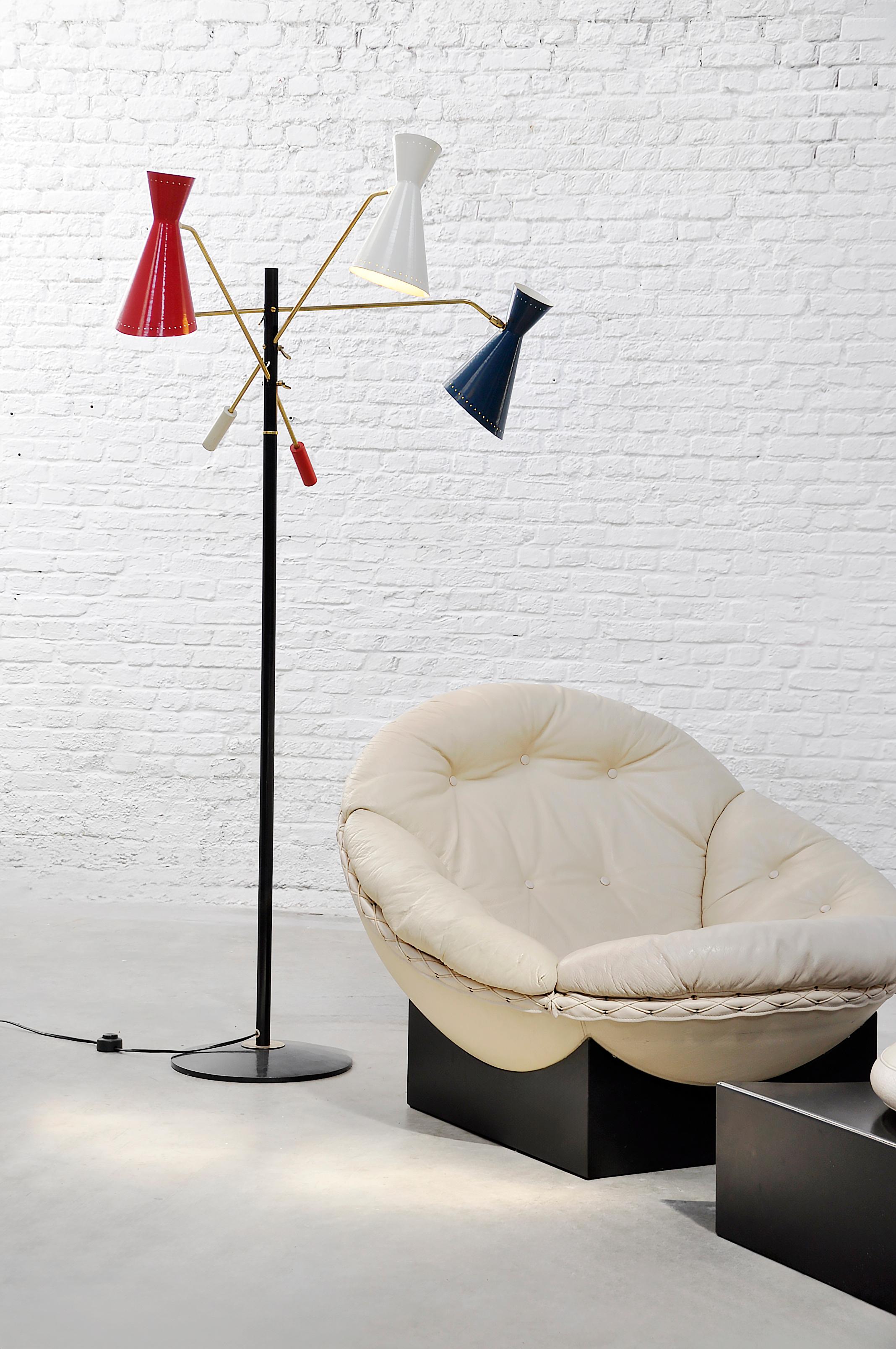 Illum Wikkelsø Silla de salón y otomana 