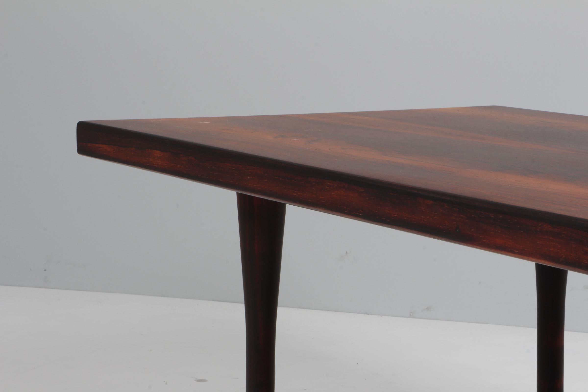 Mid-20th Century Illum Wikkelsø Coffee Table in Rosewood For Sale