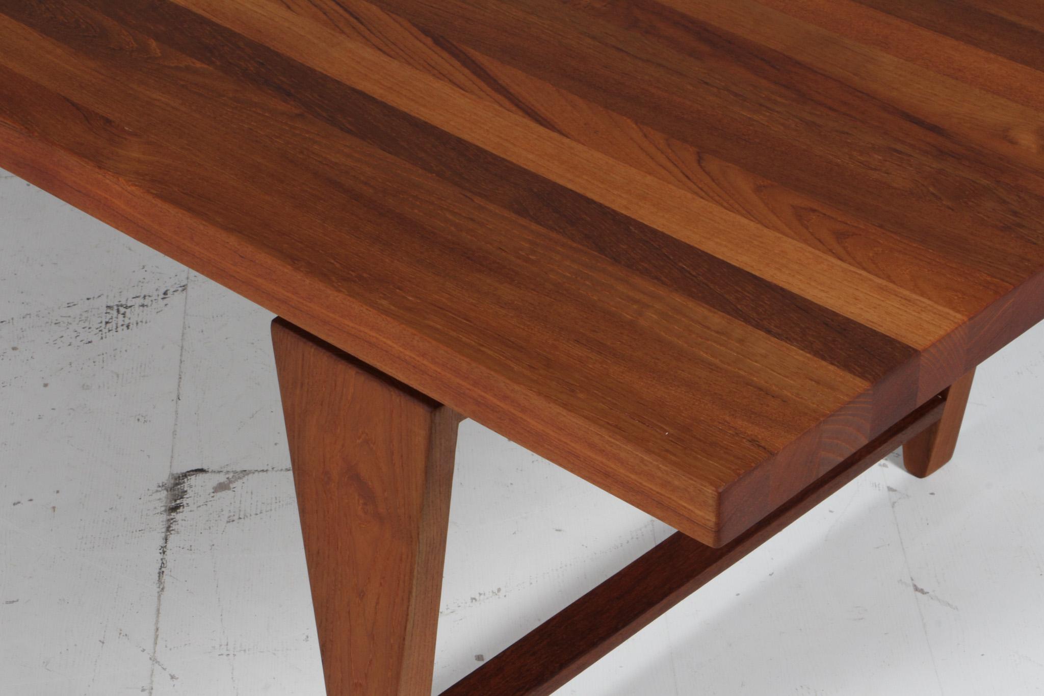 Scandinavian Modern Illum Wikkelsø Coffee Table in Teak For Sale