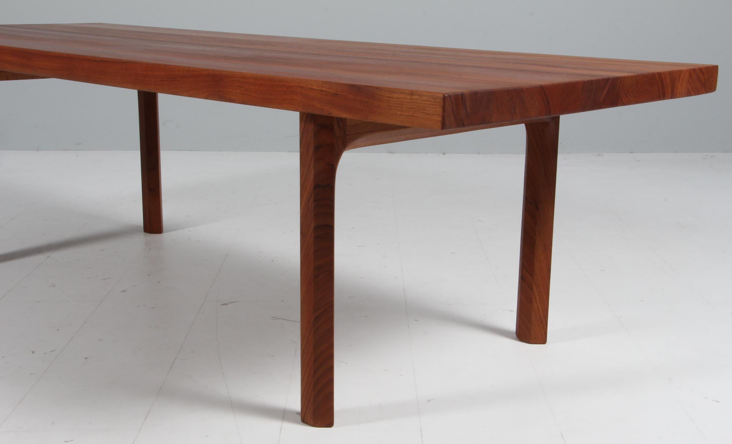 Illum Wikkelsø Coffee Table in Teak 1