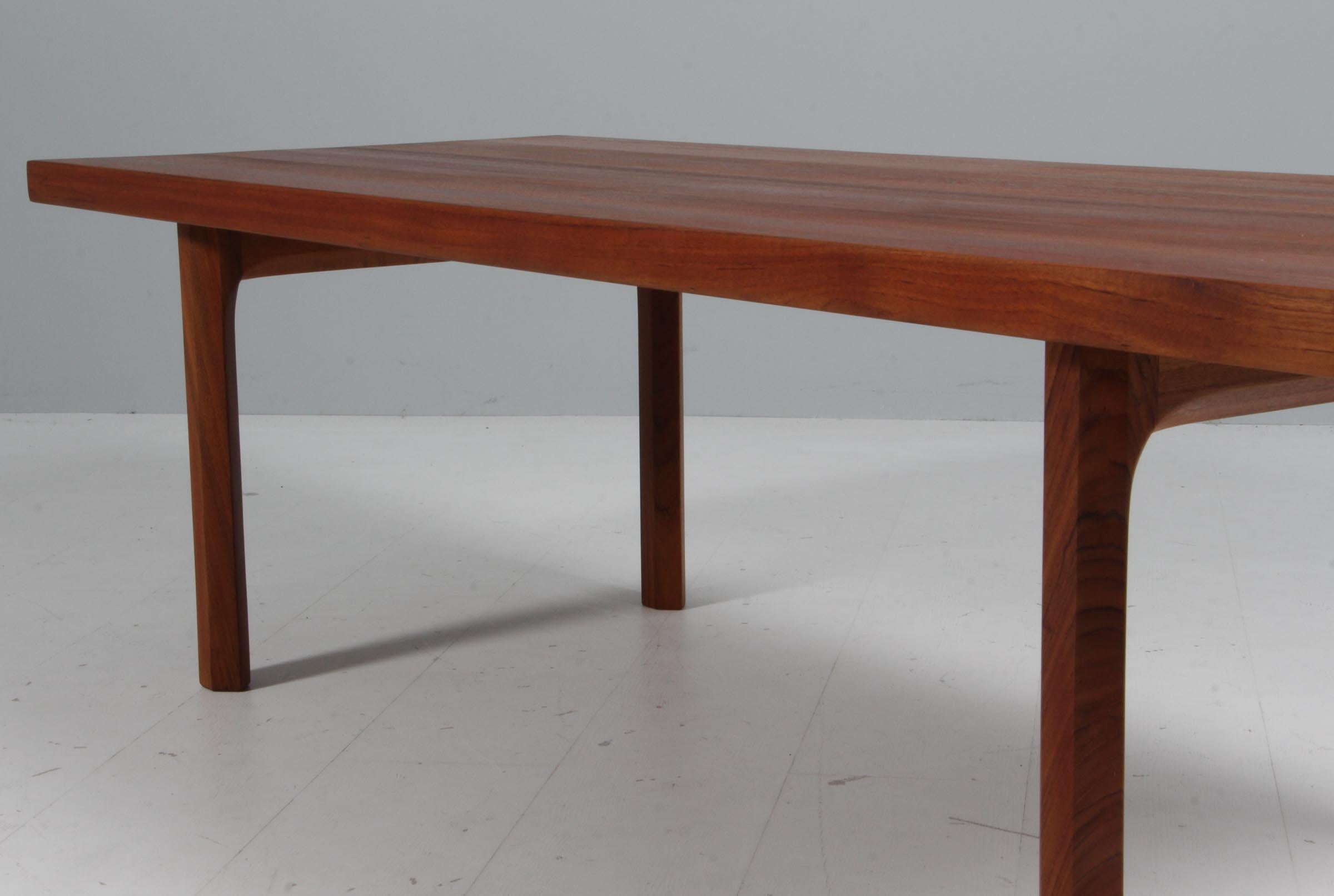 Illum Wikkelsø Coffee Table in Teak 2