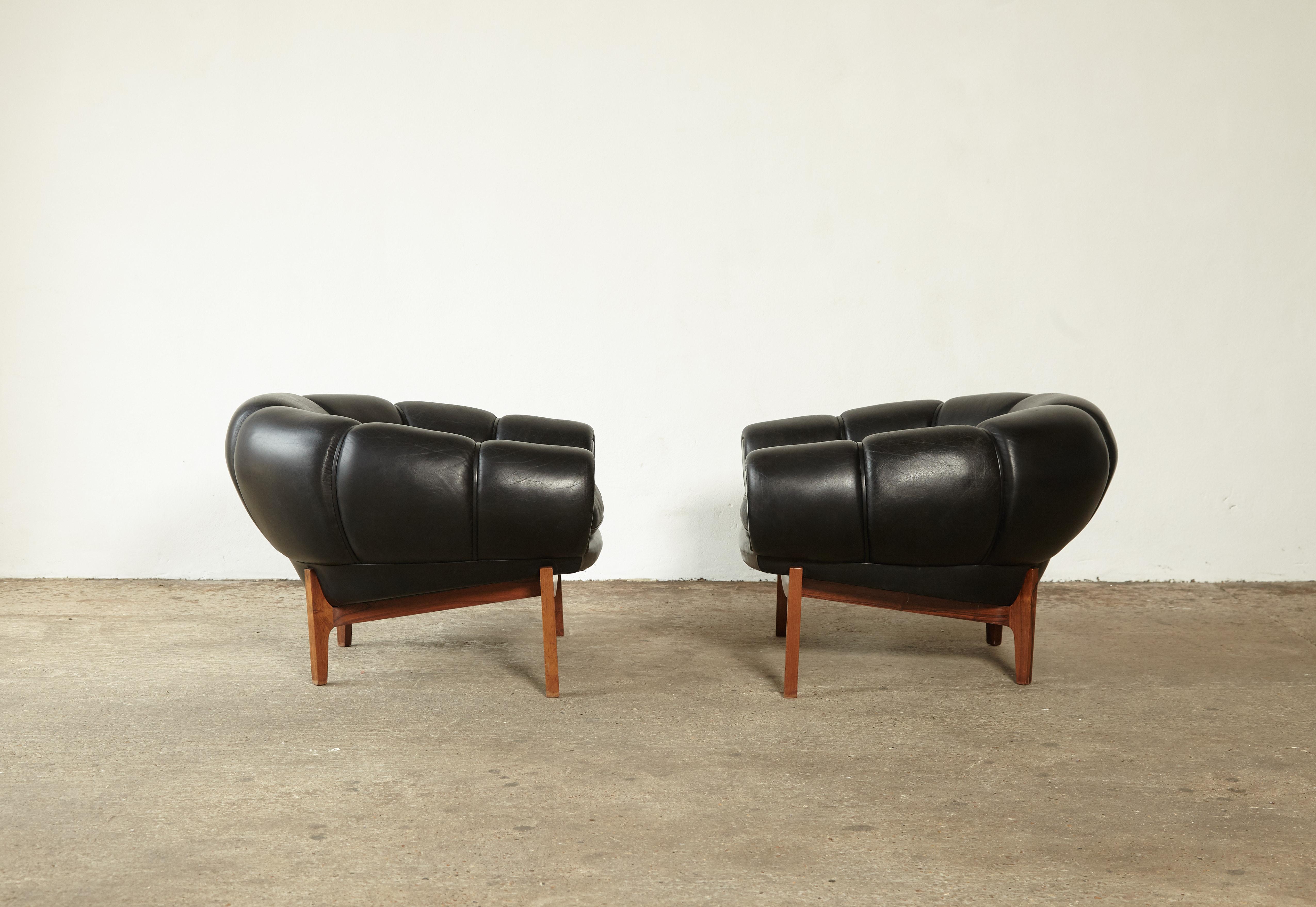 Leather Illum Wikkelsø Croissant Chairs Produced by Holger Christiansen, Denmark, 1950s