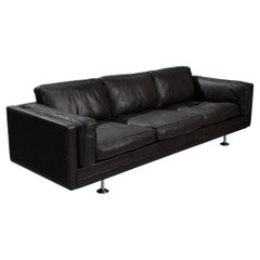 Illum Wikkelsø Cubic Sofa in schwarzem Leder 