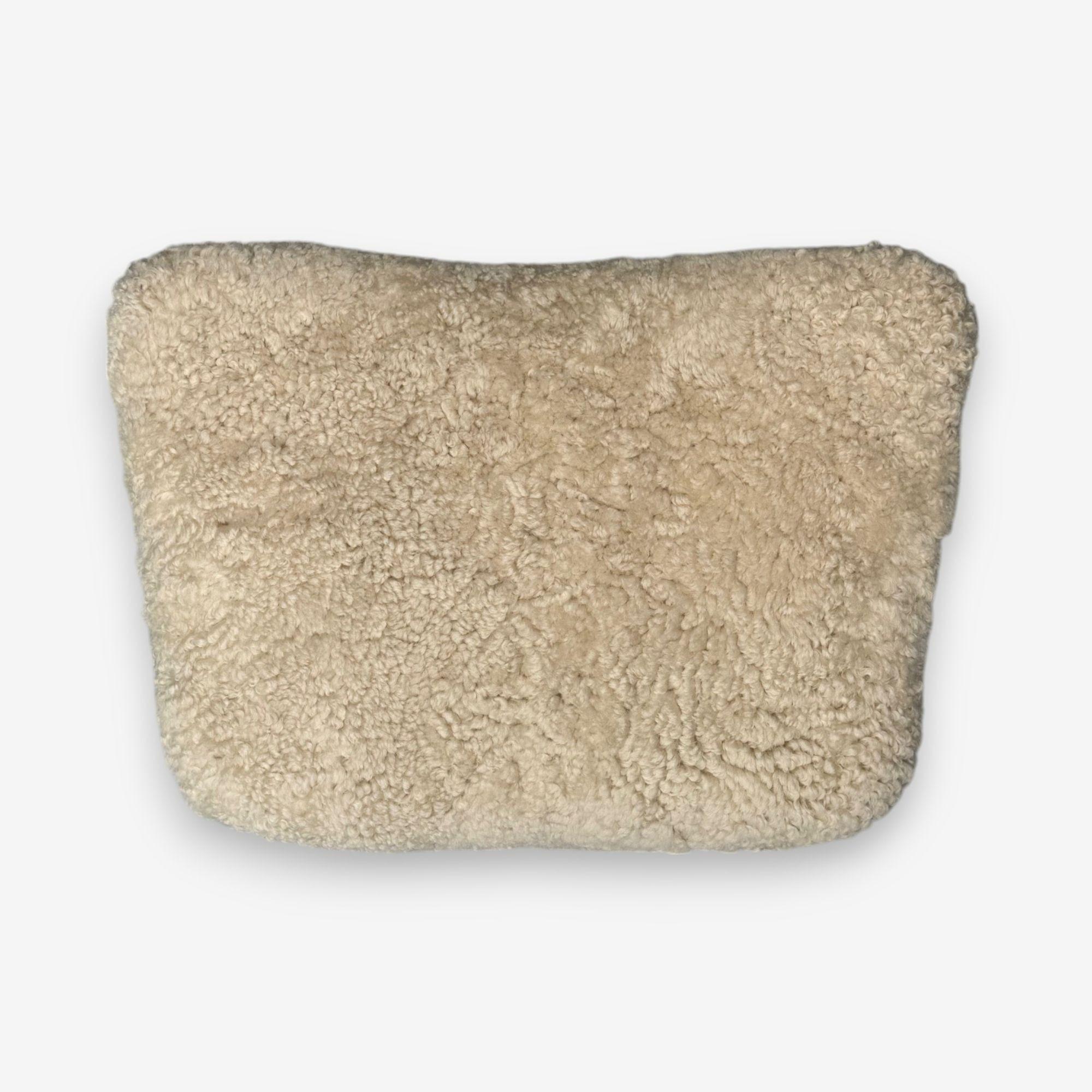 Illum Wikkelsø, Danish Mid-Century Modern, Stool, Sheepskin, Rosewood, 1950s 1