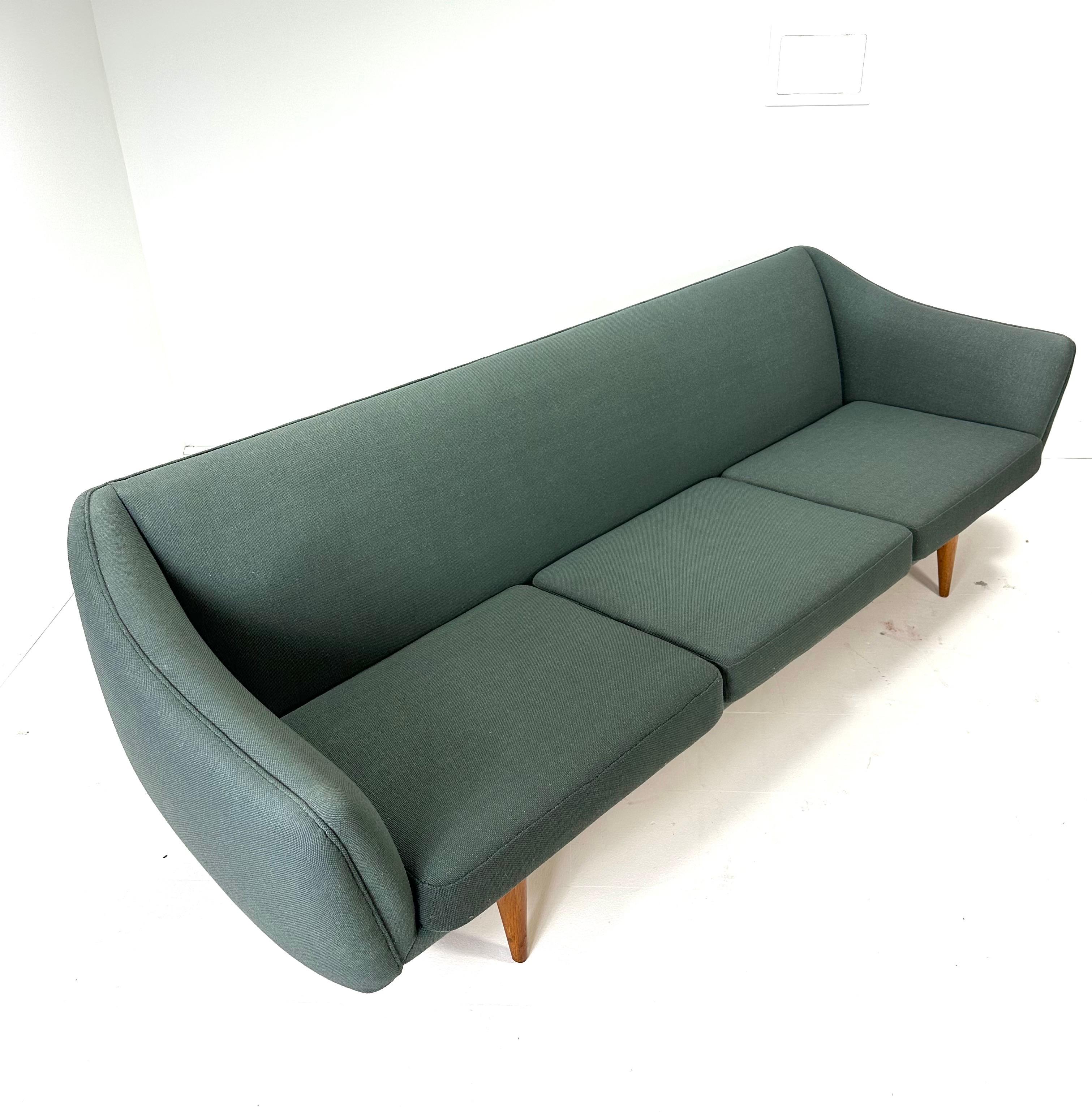 Danois Illum Wikkelsø Canapé moderne danois en vente