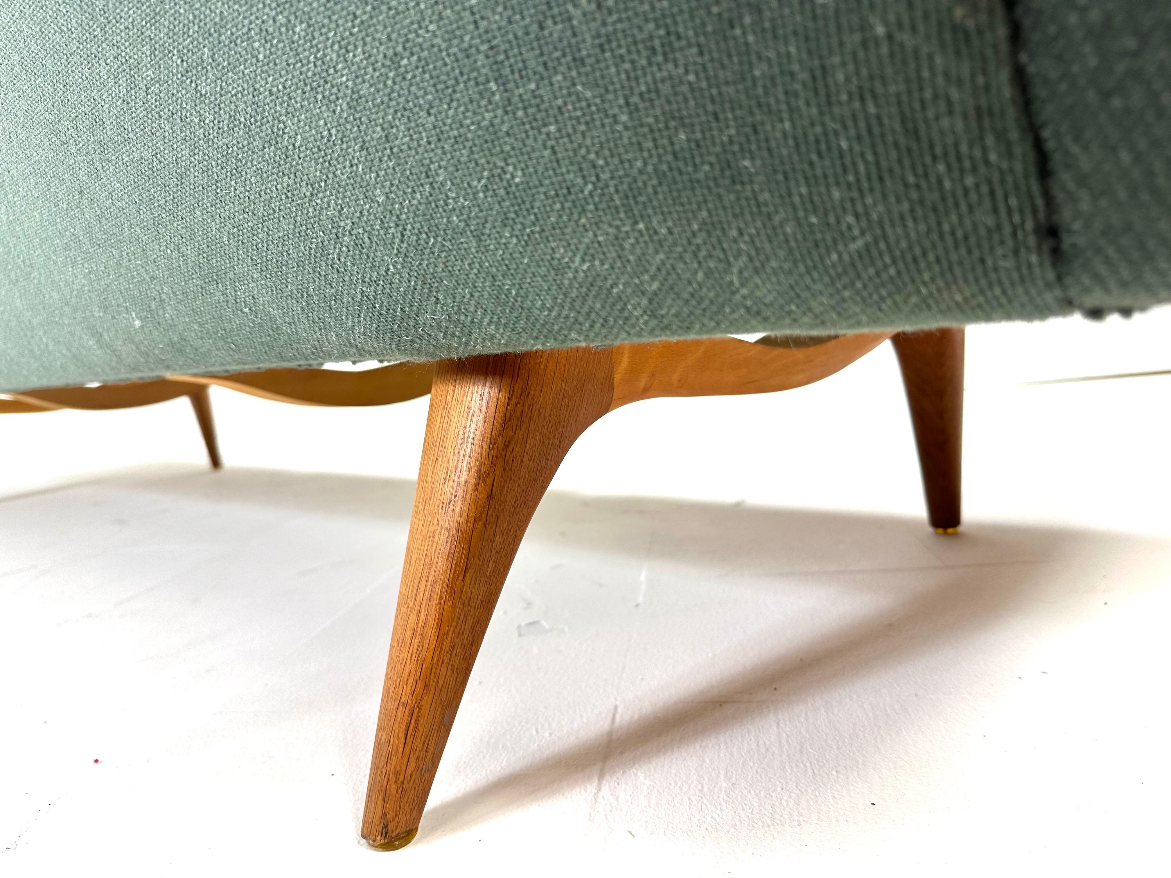 20ième siècle Illum Wikkelsø Canapé moderne danois en vente