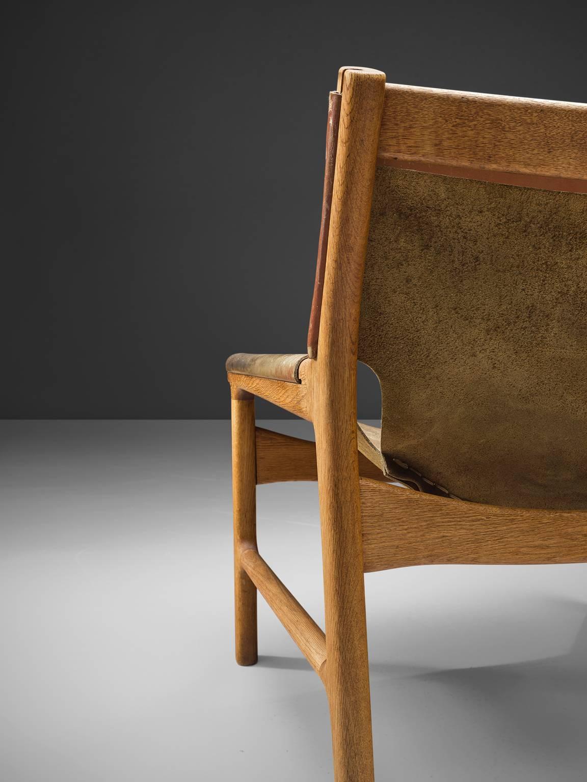 Illum Wikkelsø Easy Chair in Oak and Leather In Good Condition In Waalwijk, NL