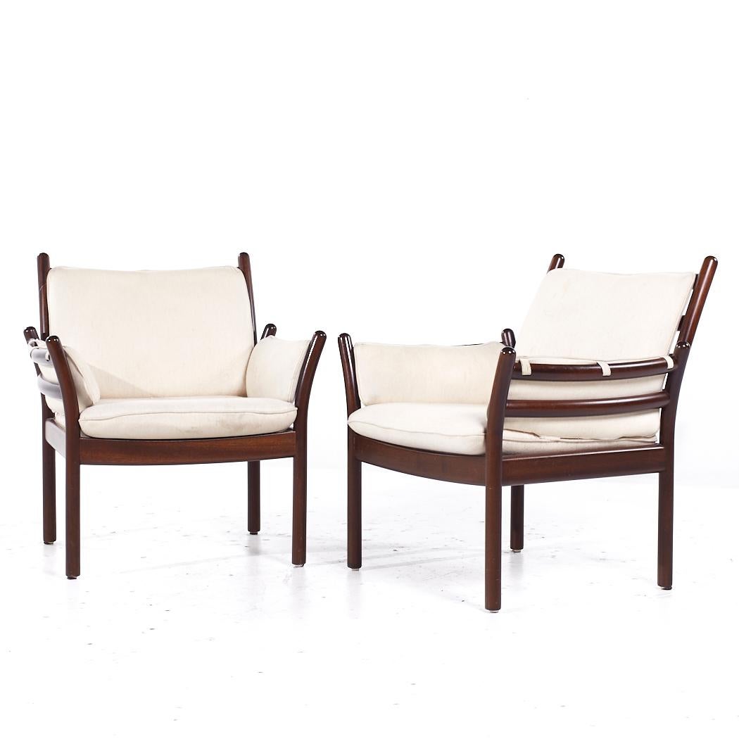 Illum Wikkelsø para CFC Silkeborg MCM Sillones Genius de palisandro danés - Pareja Moderno de mediados de siglo en venta