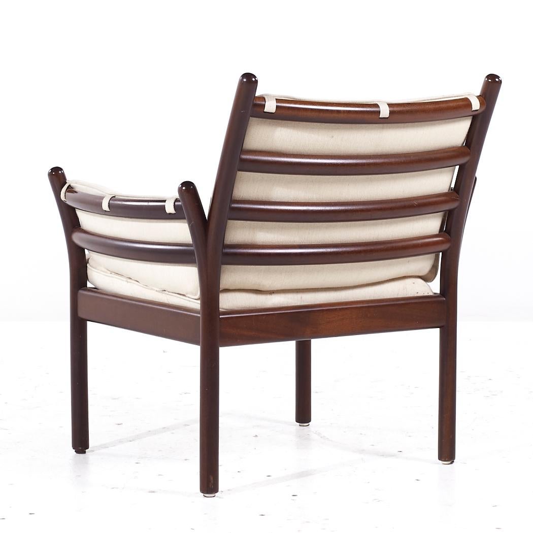 Illum Wikkelsø para CFC Silkeborg MCM Sillones Genius de palisandro danés - Pareja en venta 2