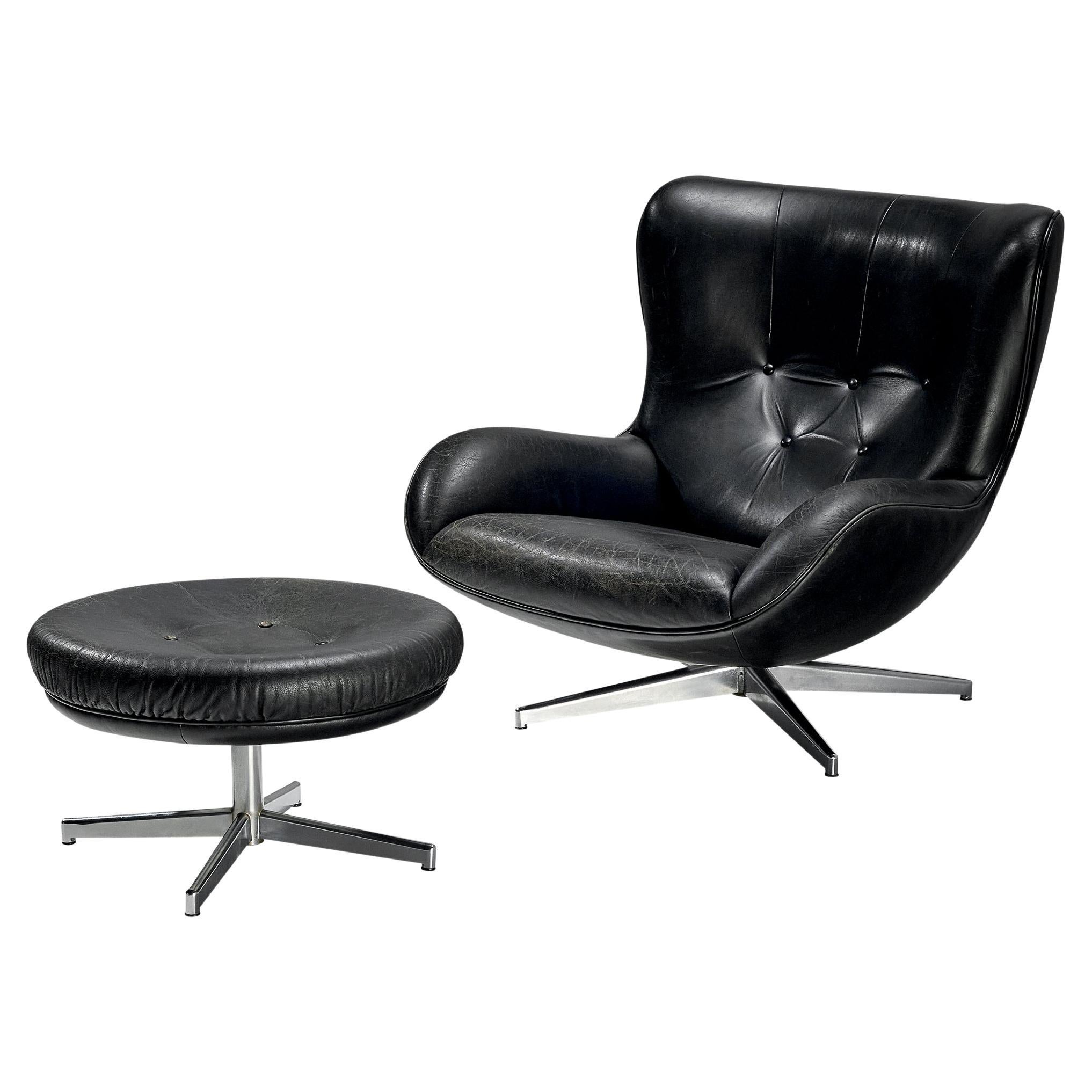 Illum Wikkelsø for Mikael Laursen Swivel 'ML214' Lounge Chair with Ottoman