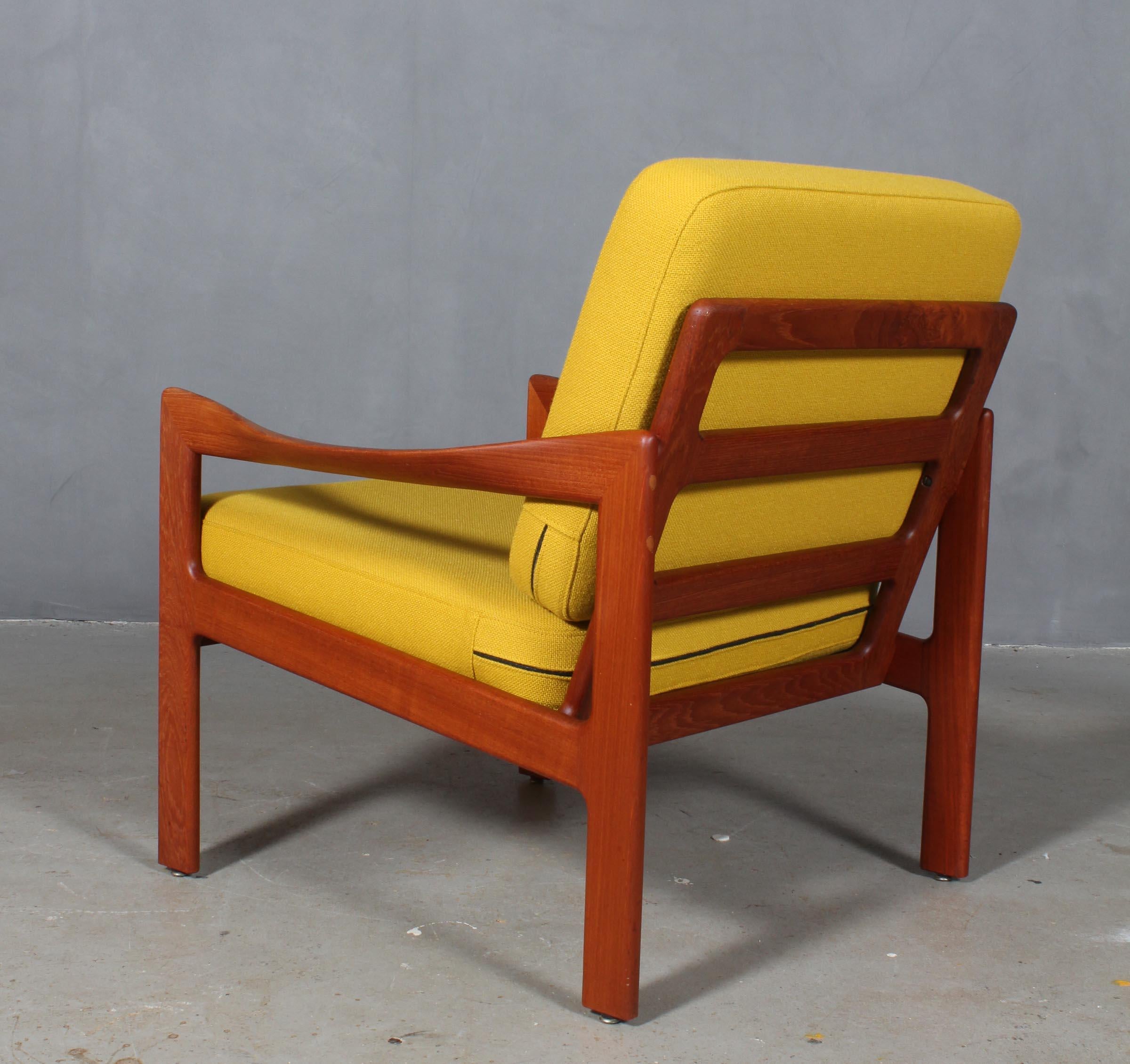 Illum Wikkelsø for N. Eilersen Lounge Chair, Model 20, in Solid Teak In Good Condition In Esbjerg, DK