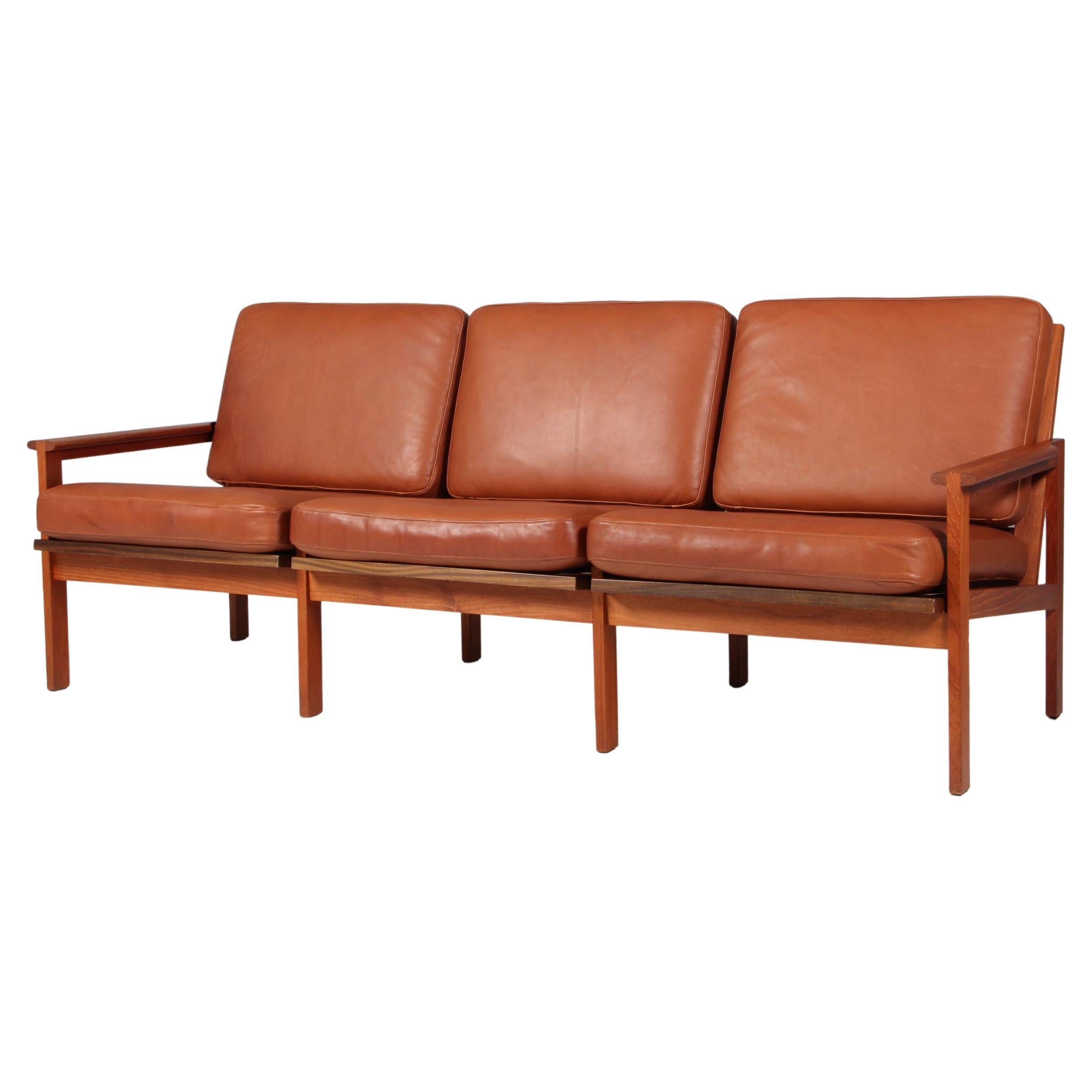 Illum Wikkelsø for N. Eilersen Three Seat Sofa, Model 20, in Solid Teak