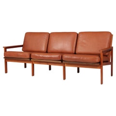 Vintage Illum Wikkelsø for N. Eilersen Three Seat Sofa, Model 20, in Solid Teak