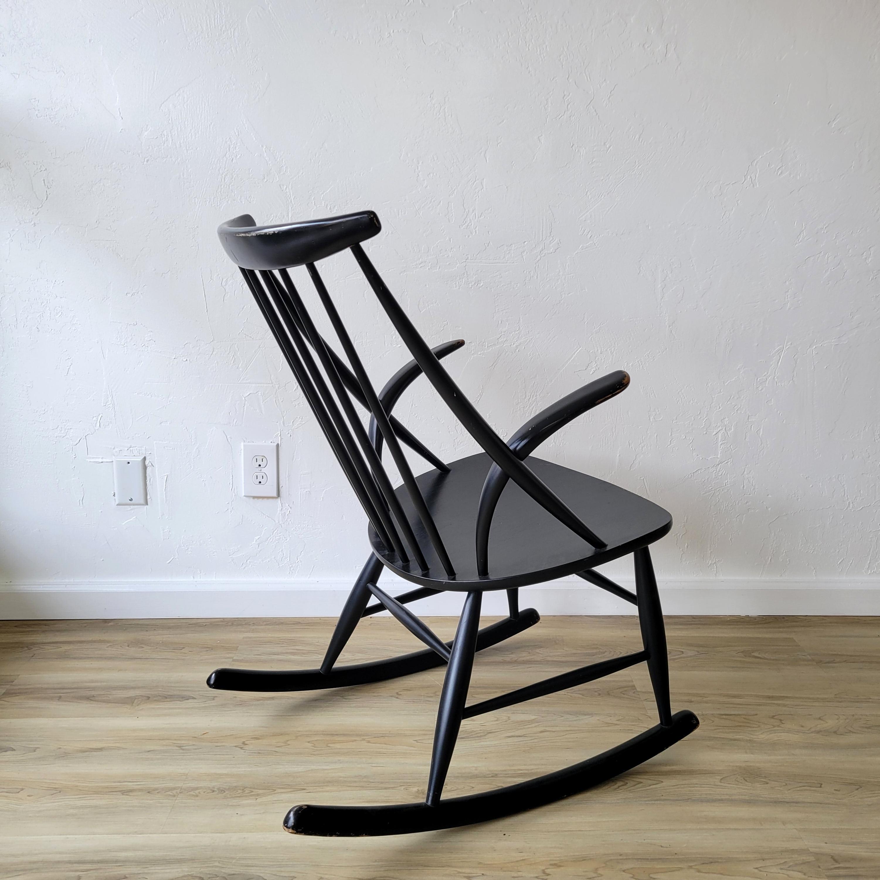 Scandinavian Modern Illum Wikkelsø for Niels Eilersen Black Rocking Chair For Sale