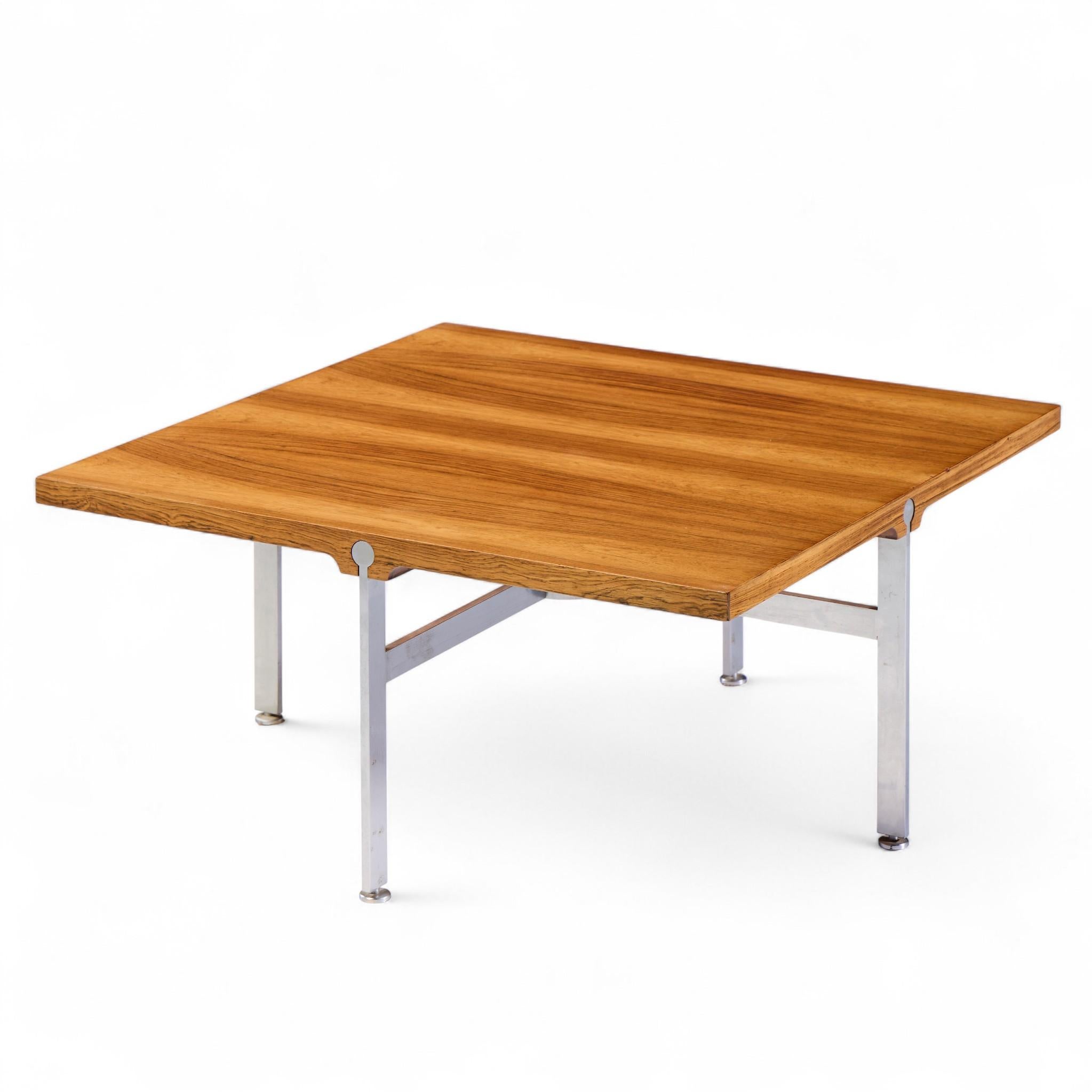 Illum Wikkelsø for Søren Willadsen Møbelfabrik Mid Century Rosewood Coffee Table For Sale 1
