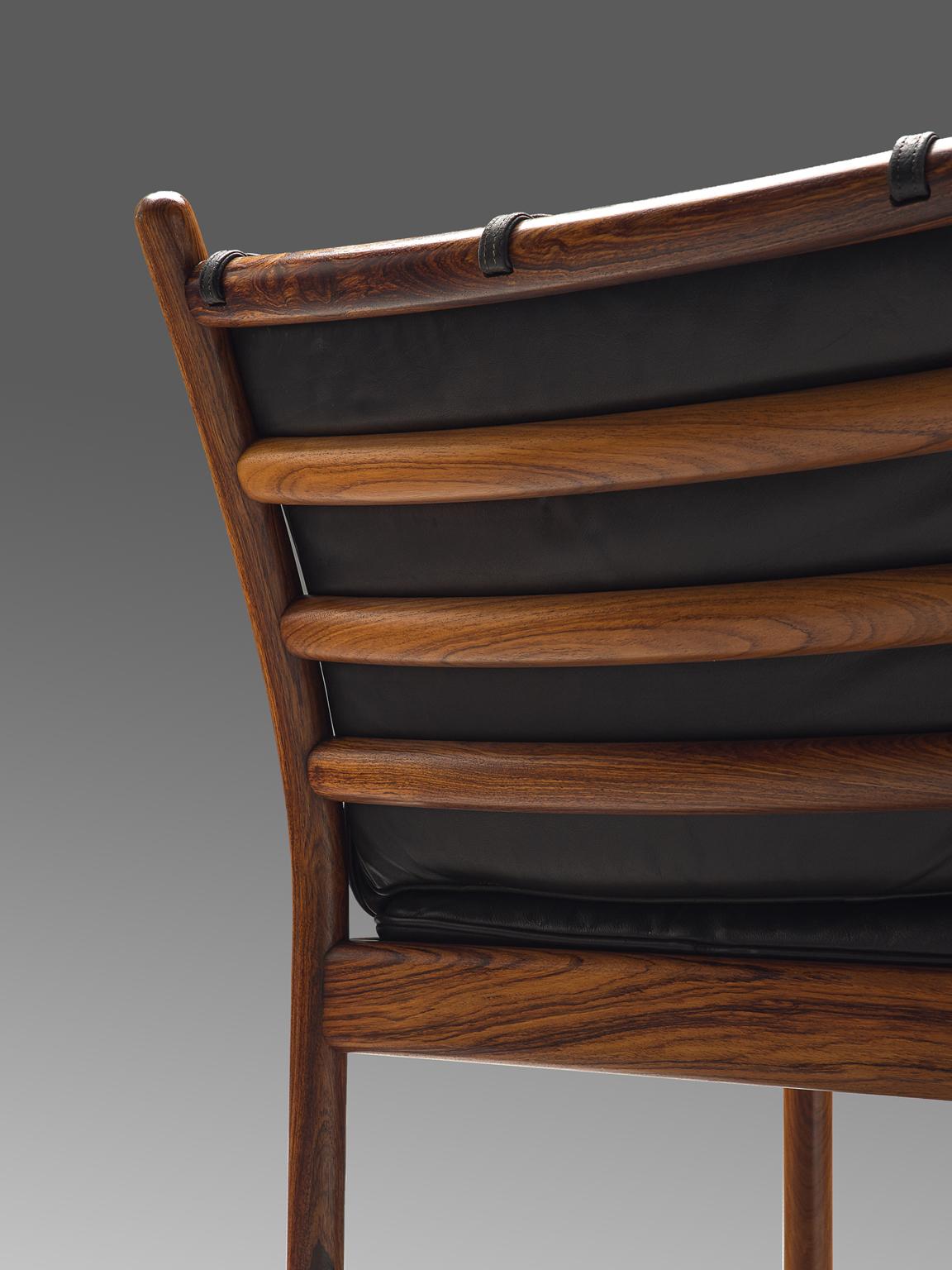 Illum Wikkelsø 'Genius' Chair in Rosewood and Black Leather In Good Condition In Waalwijk, NL