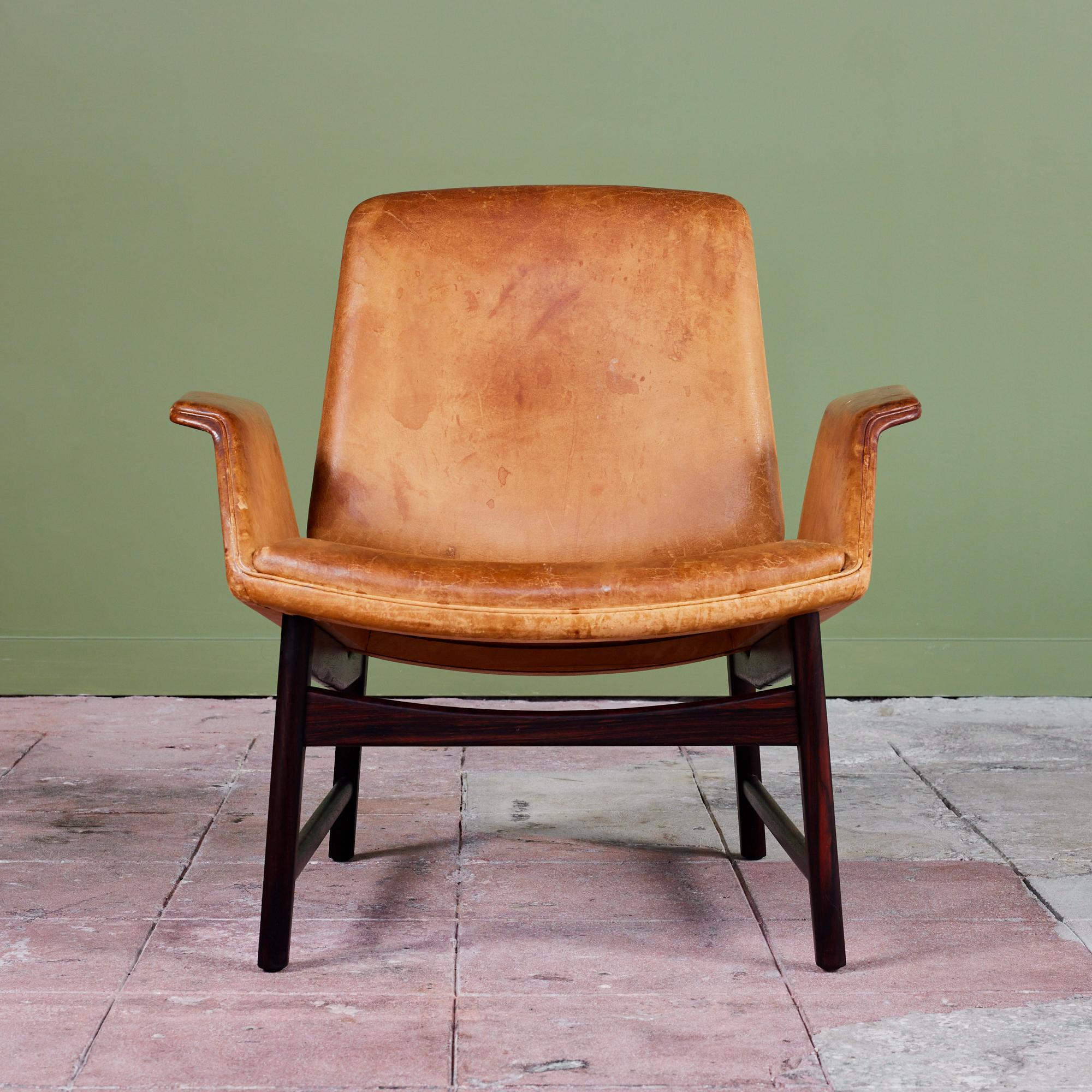 Mid-Century Modern Illum Wikkelsø Leather Lounge Chair for Aarhus For Sale