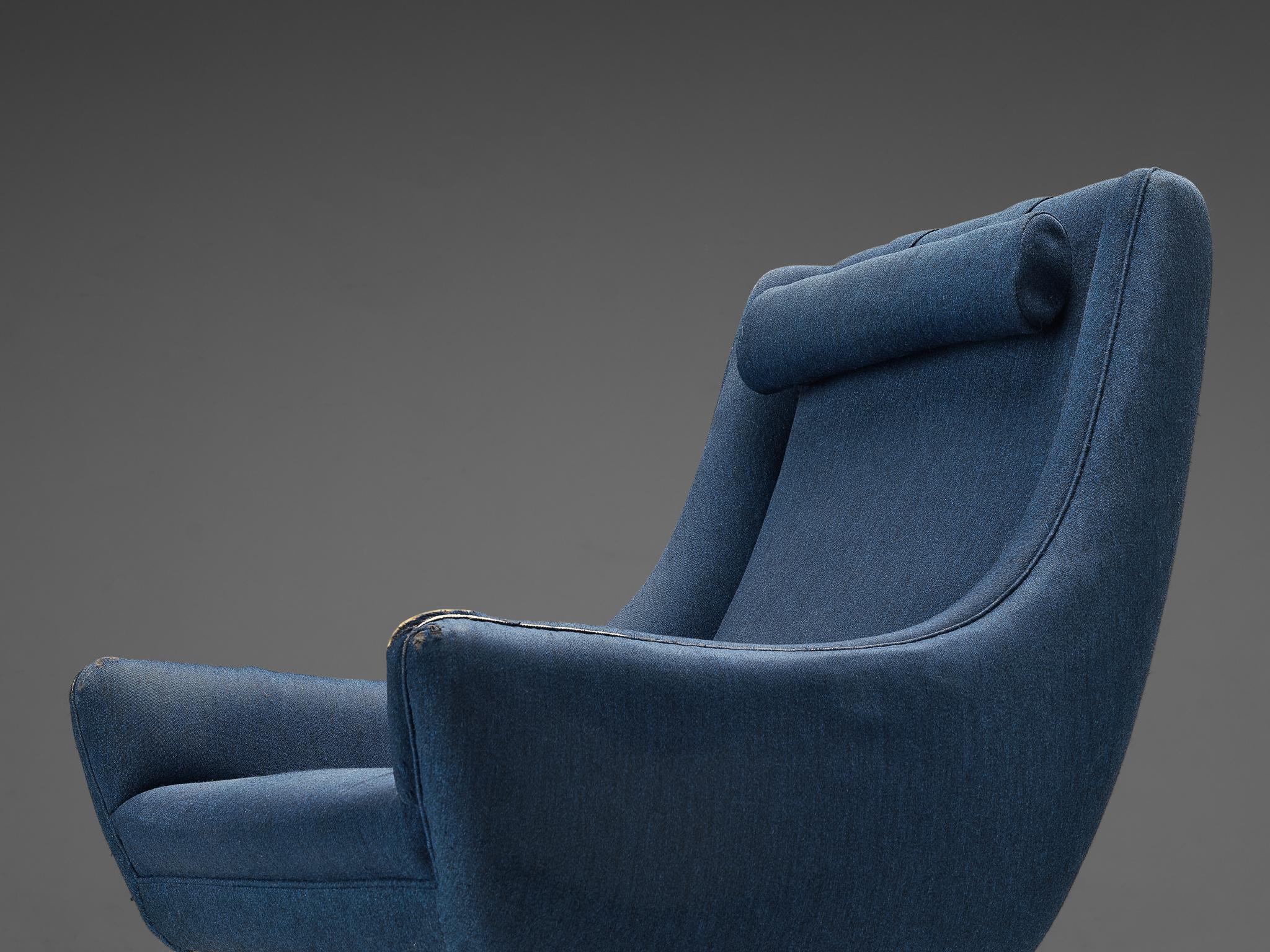 Danish Illum Wikkelsø Lounge Chair in Blue Upholstery and Oak  For Sale