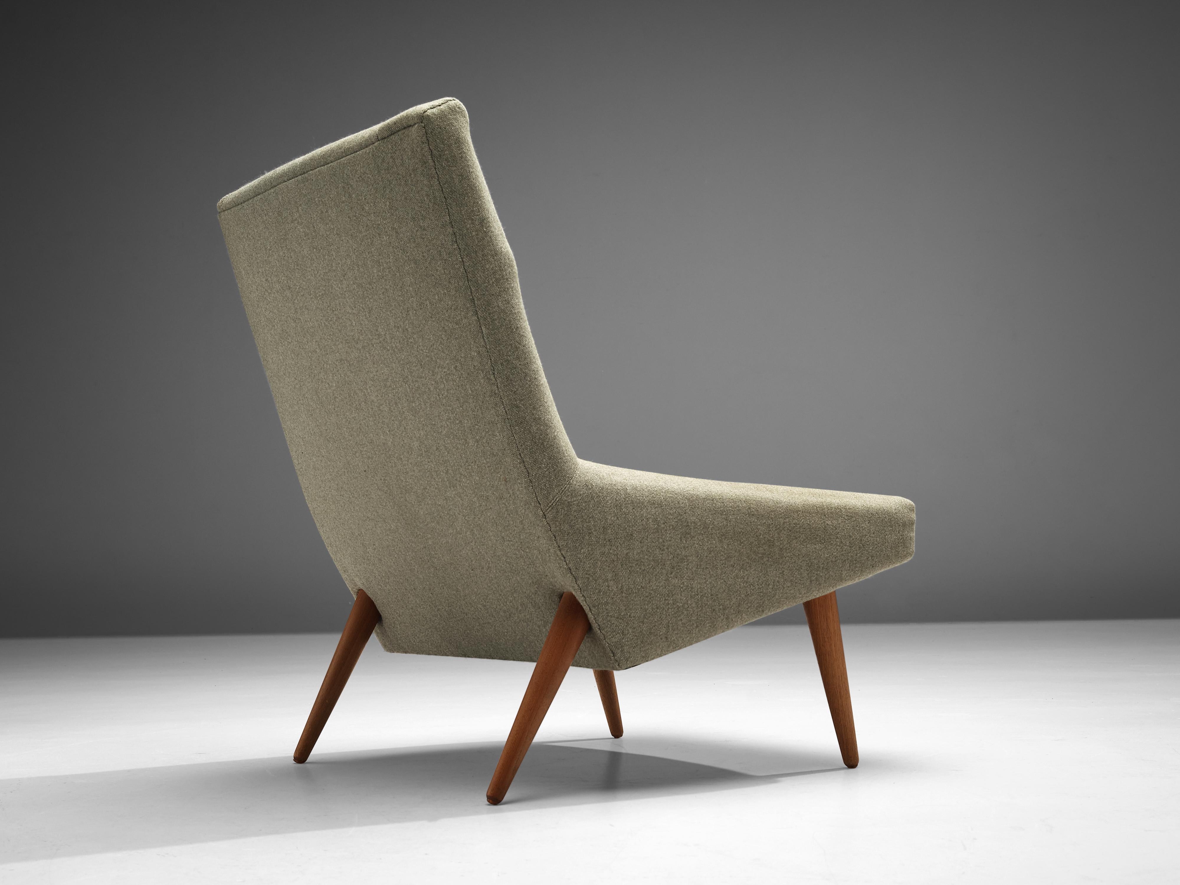 European Illum Wikkelsø Lounge Chair in Green Upholstery For Sale
